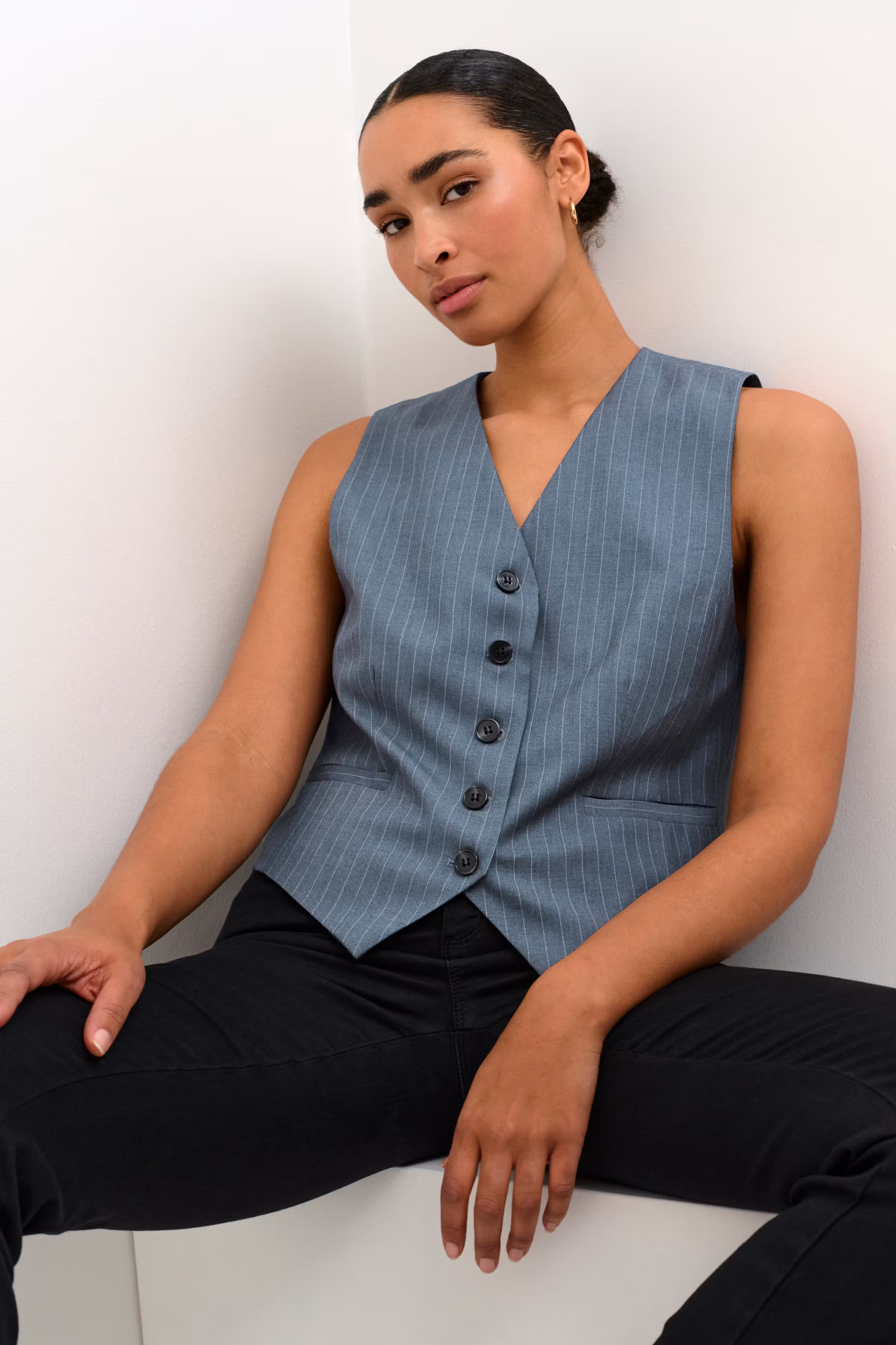 KAulrikke Vest LOOKBOOK DETAIL 10552320-106305