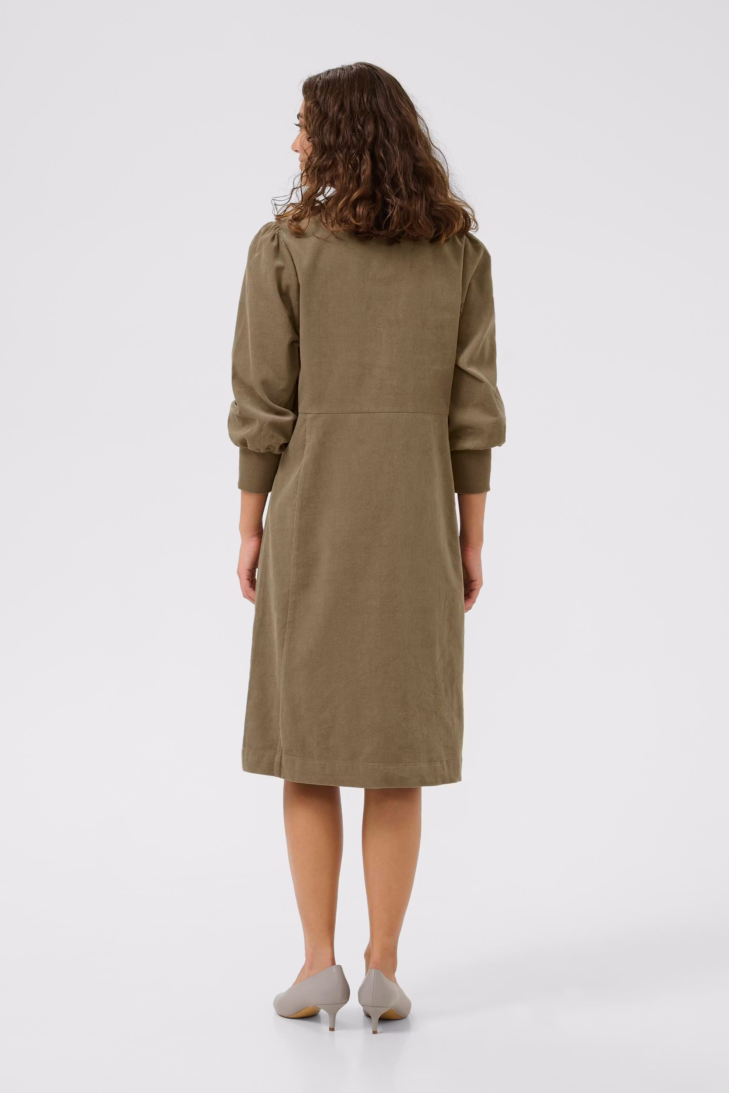 CUrhaena Corduroy jurk LOOKBOOK BACK 50112284-171310