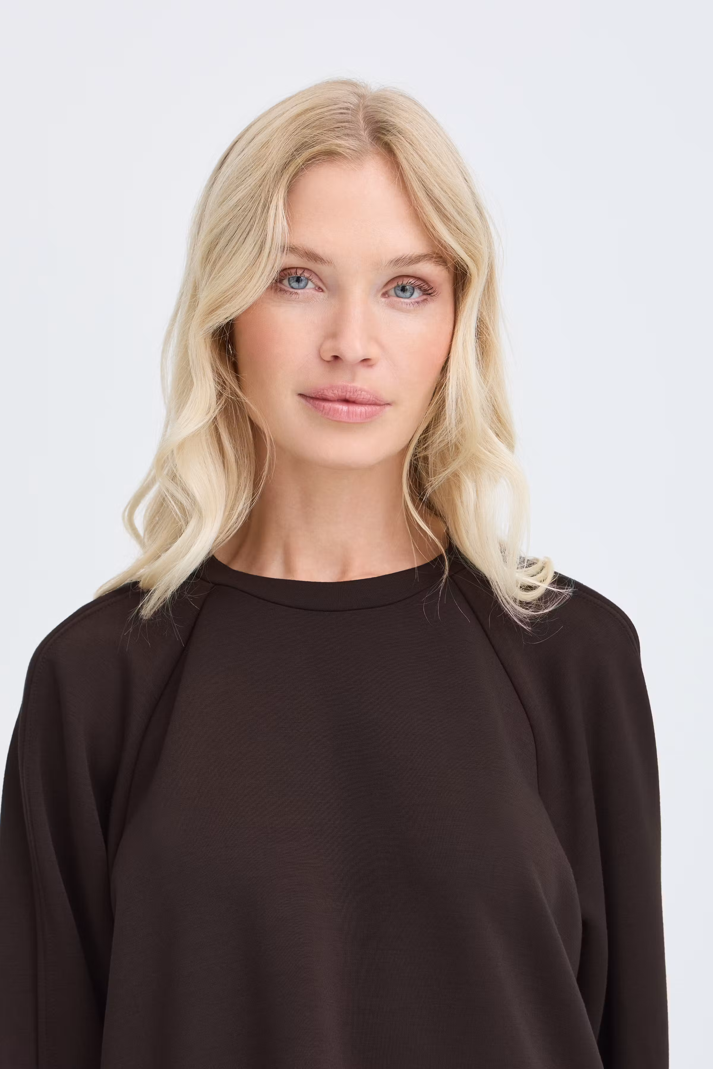 BYPUSTI T-shirt LOOKBOOK DETAIL 20819291-191016