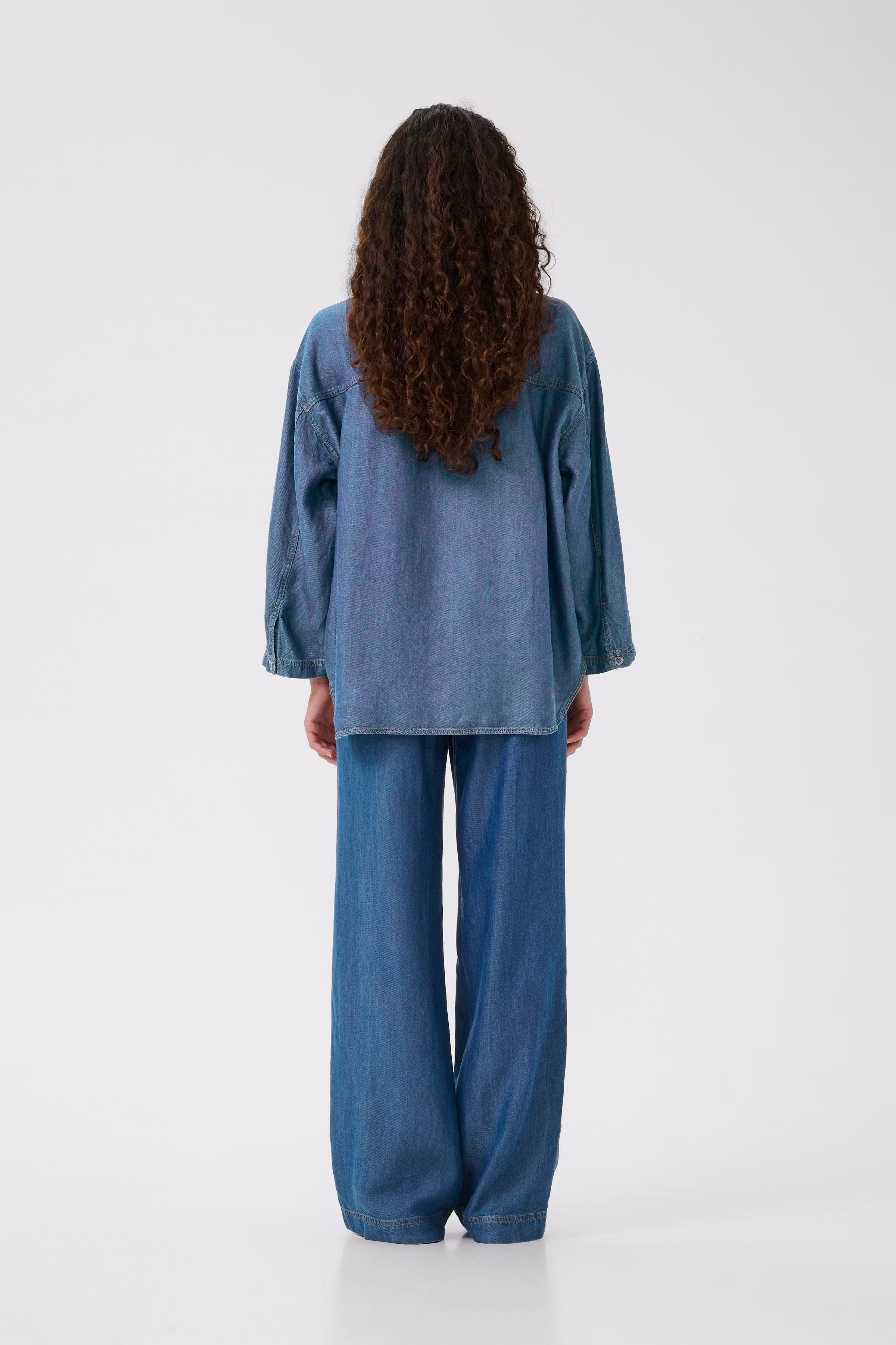 PhilipaIW Trousers LOOKBOOK BACK 30109178-301979