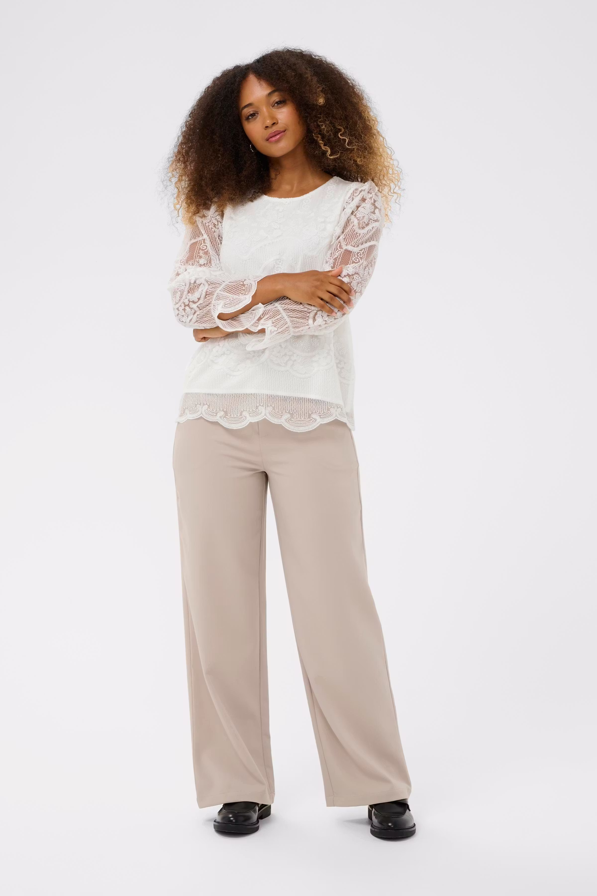 CRSanne Bluse LOOKBOOK FRONT 10614481-110701