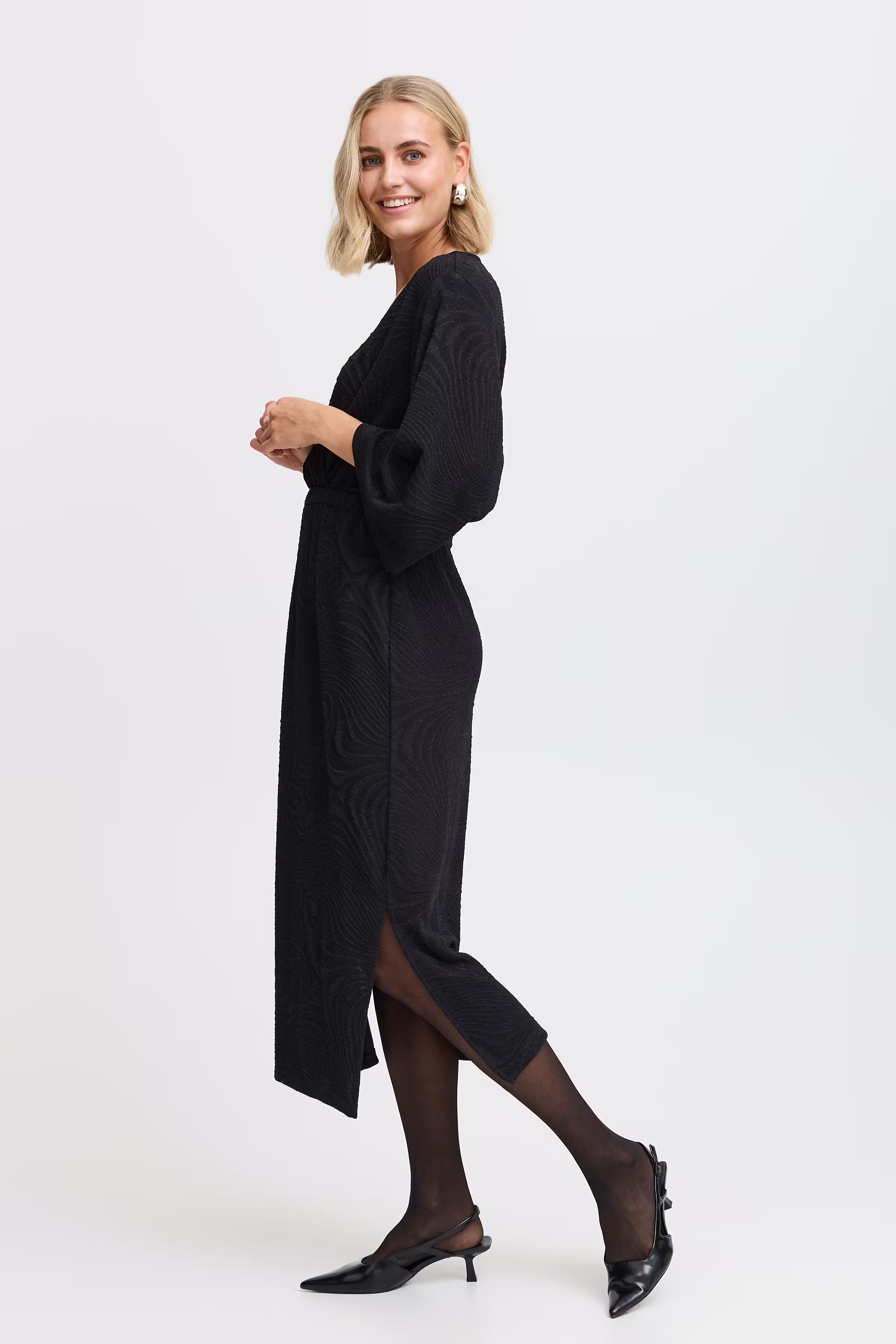 FRLYRA Kjole LOOKBOOK FRONT 20615013-200115