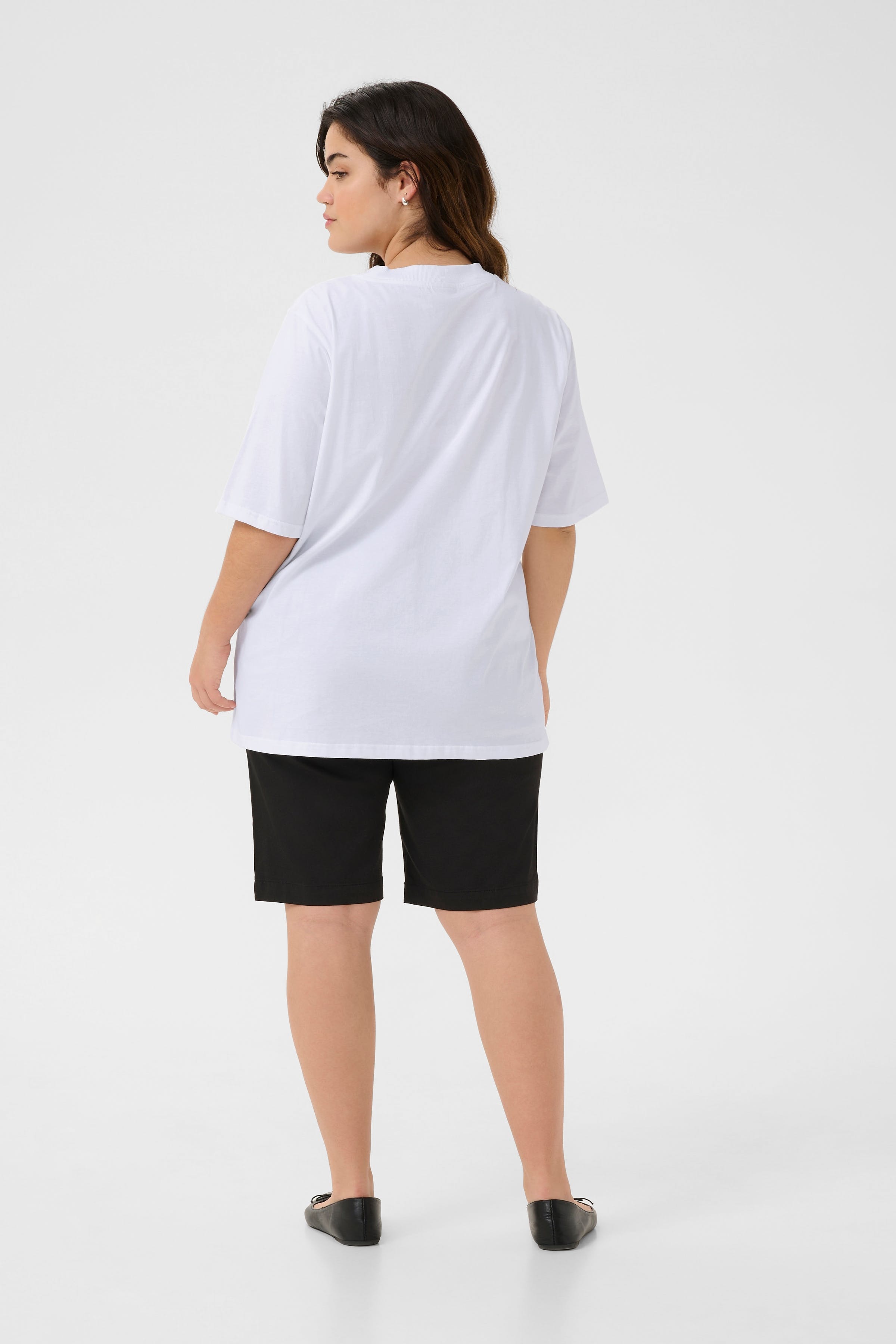 KCviola T-shirt LOOKBOOK BACK 10583186-110601