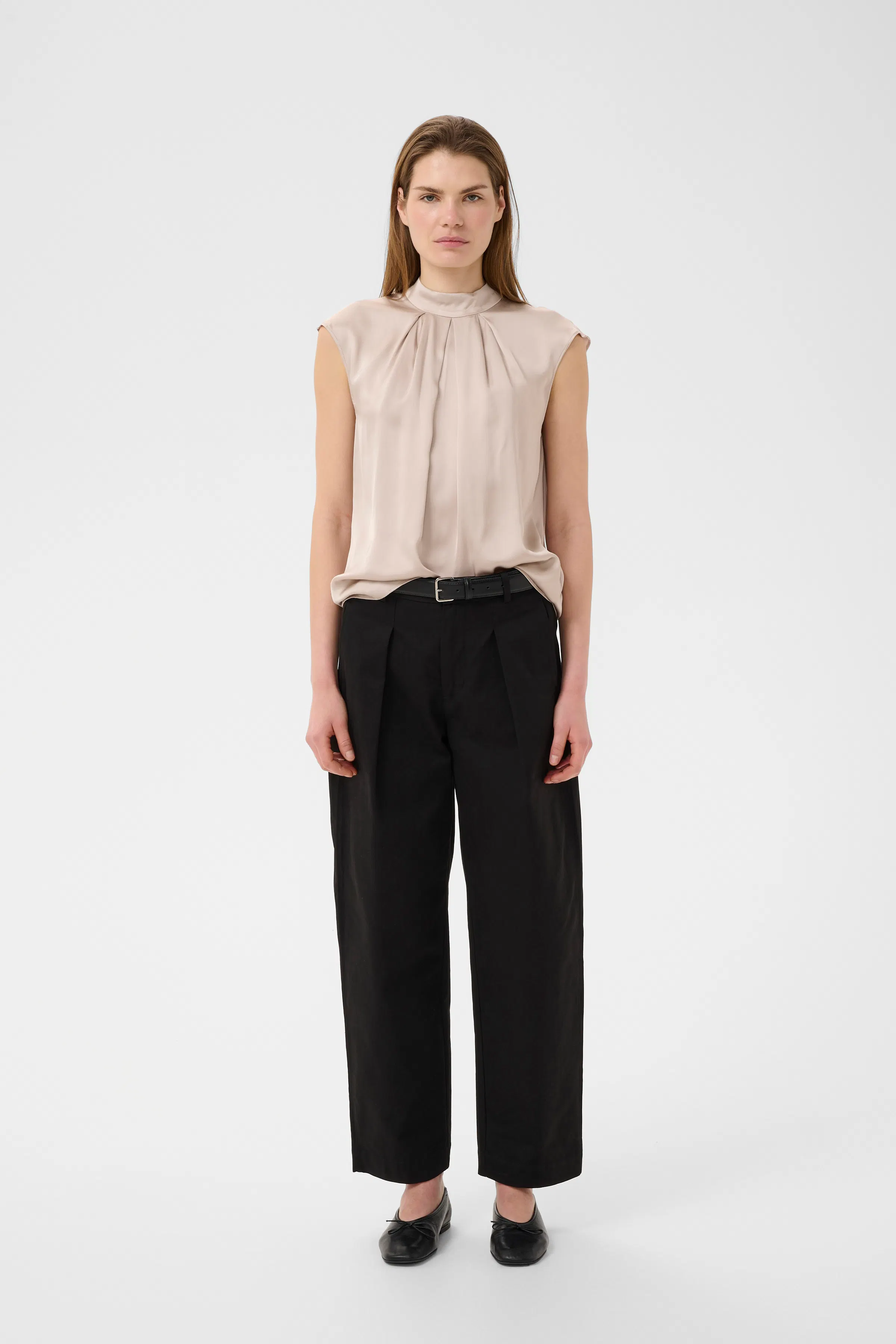 BallaIW Blus LOOKBOOK FRONT 30111270-303115