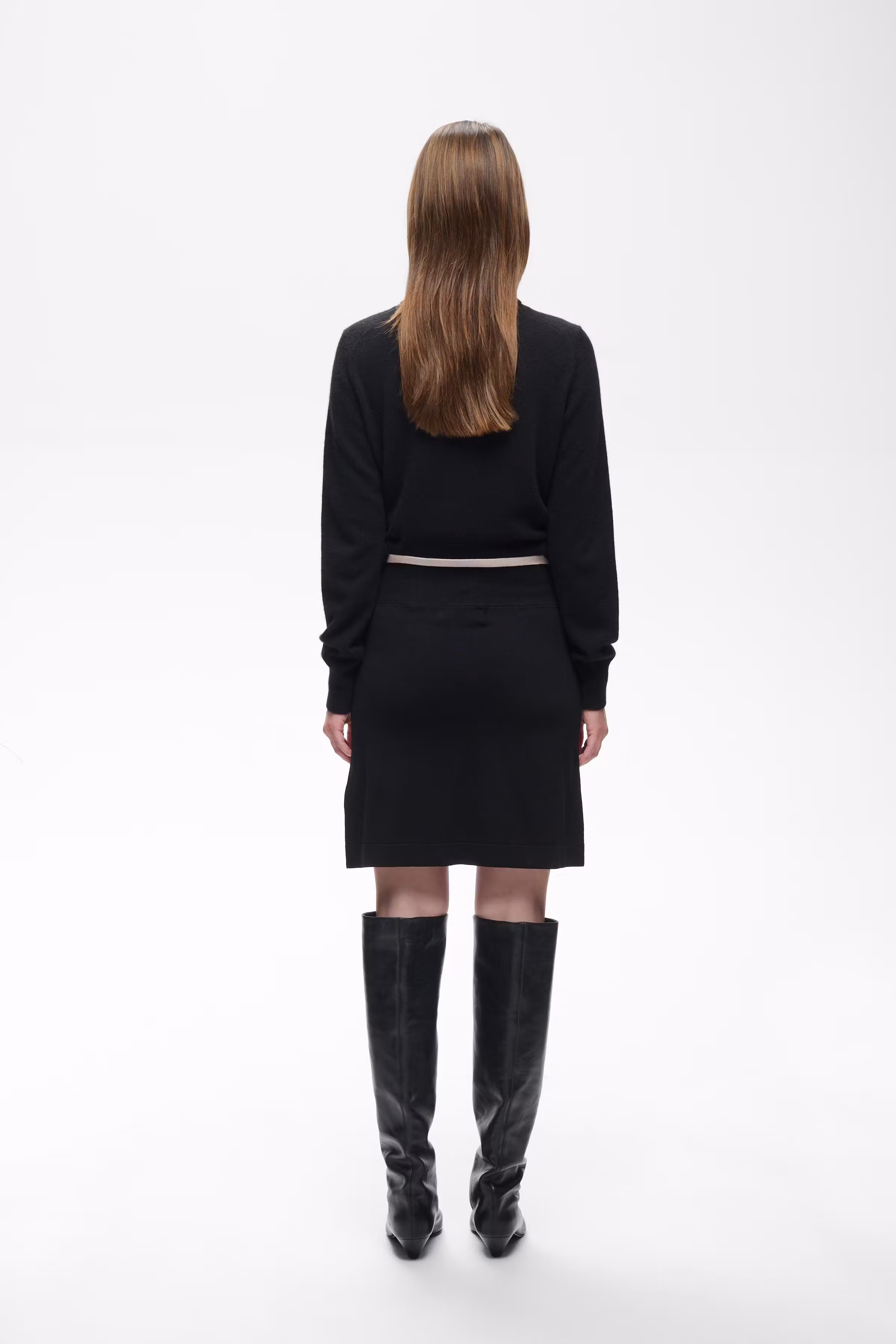 ZusanIW Skirt LOOKBOOK BACK 30111349-194008