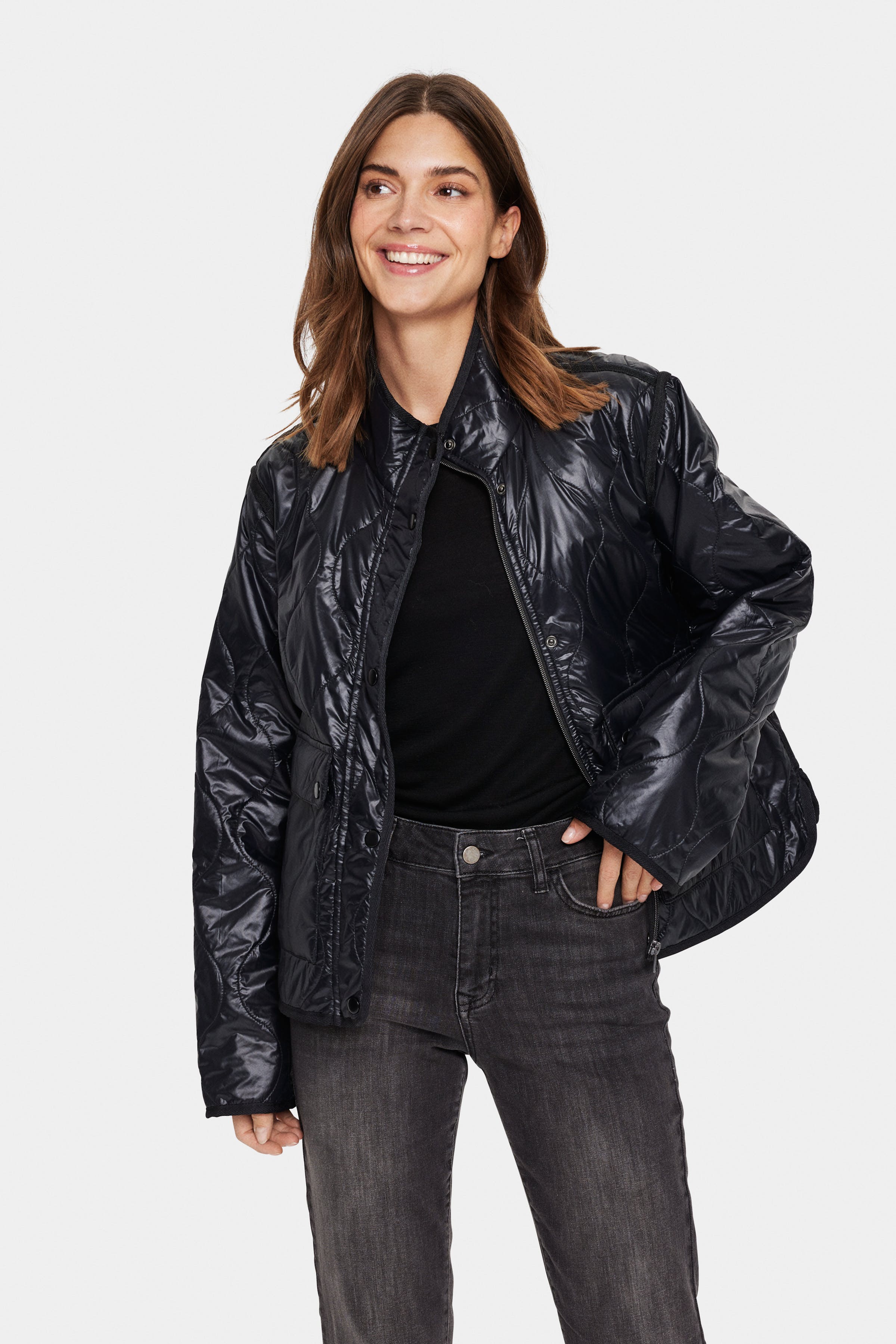 IlineSZ Yttertøy LOOKBOOK FRONT 30513644-193911