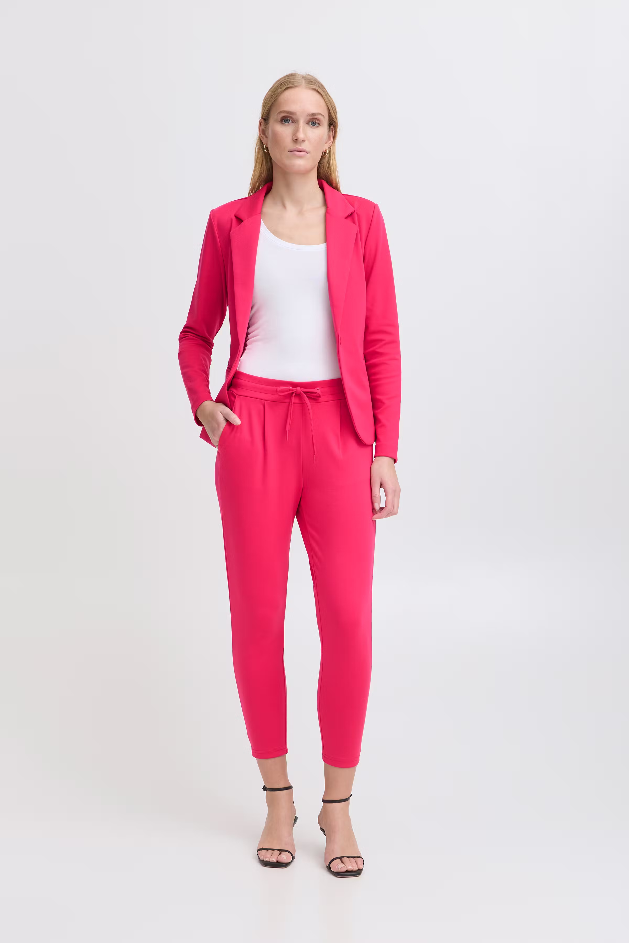 IHKATE Broek LOOKBOOK FRONT 20104757-181945