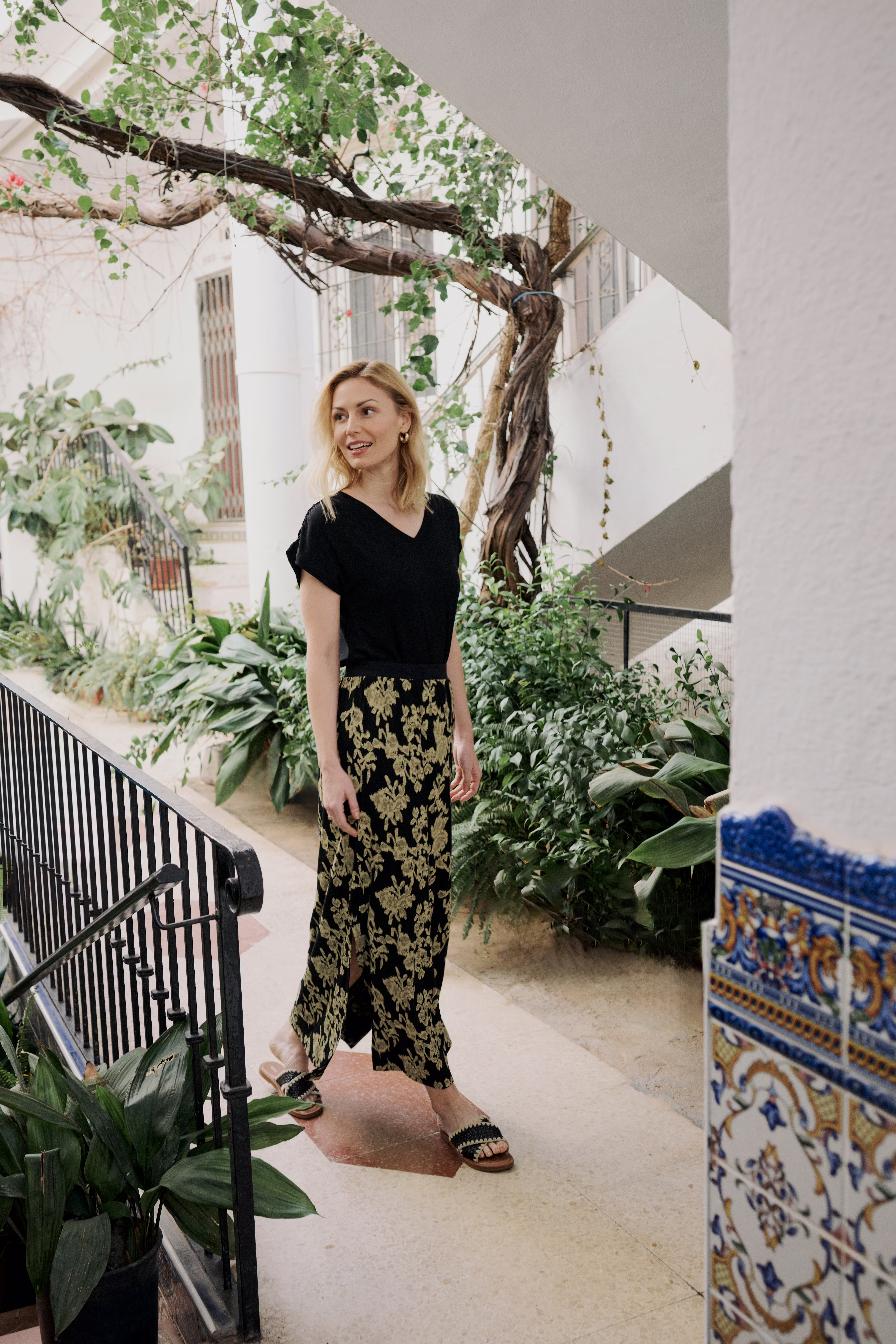 BPhelen Rock LOCATION NONE 10590933-107949B