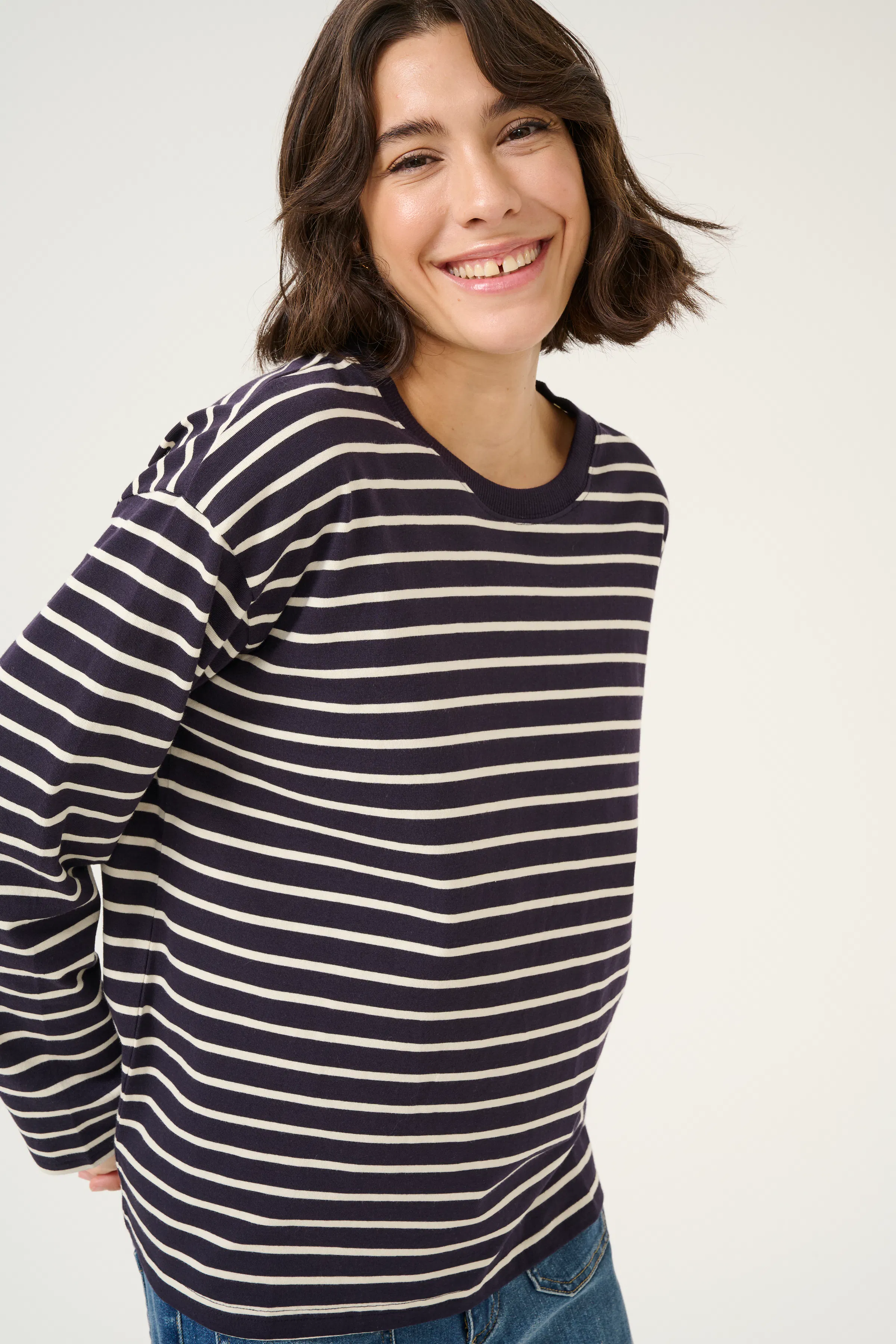 KAwinny T-shirt LOOKBOOK DETAIL 10507727-107169