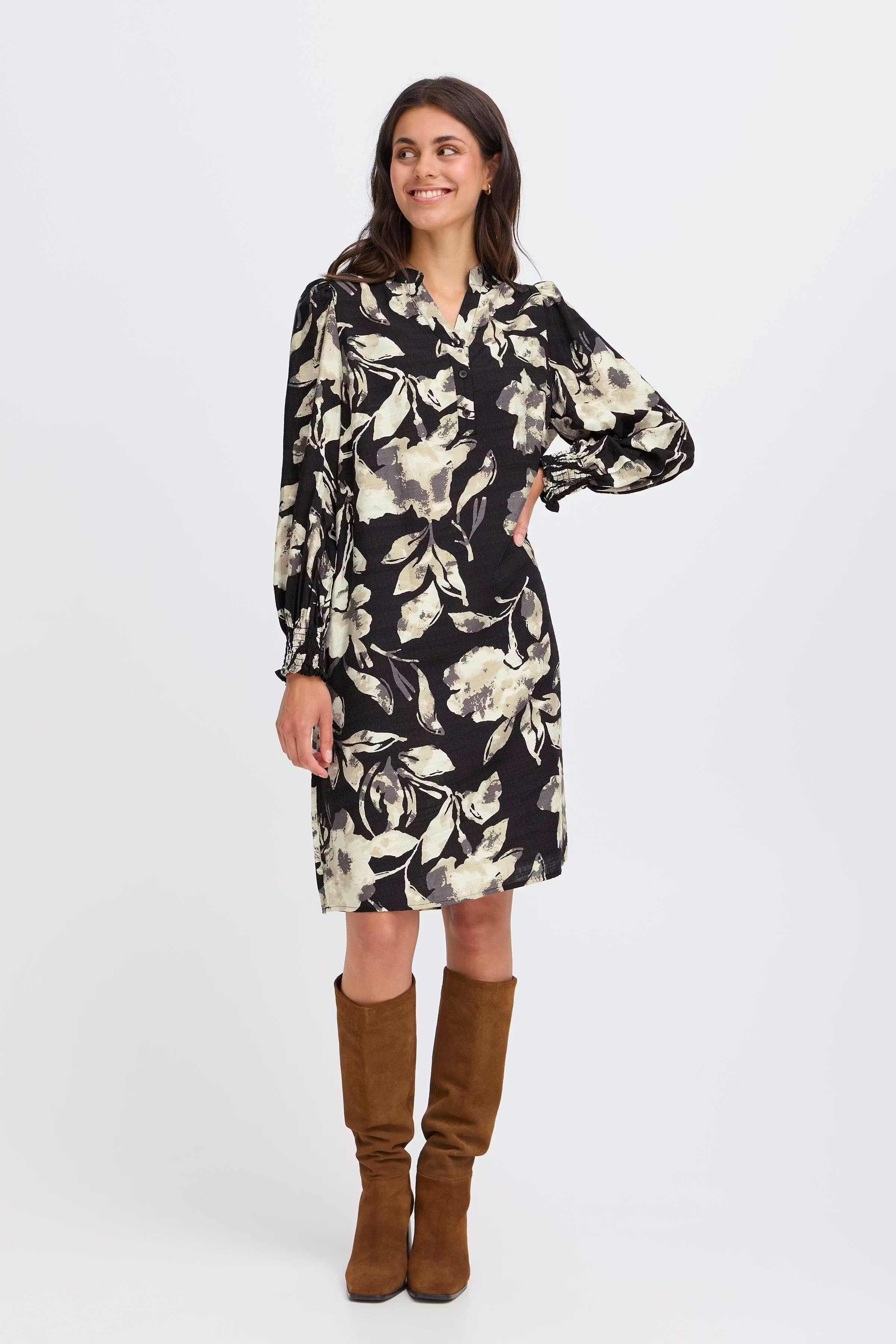 FRARIANA Jurk LOOKBOOK FRONT 20616227-900001437