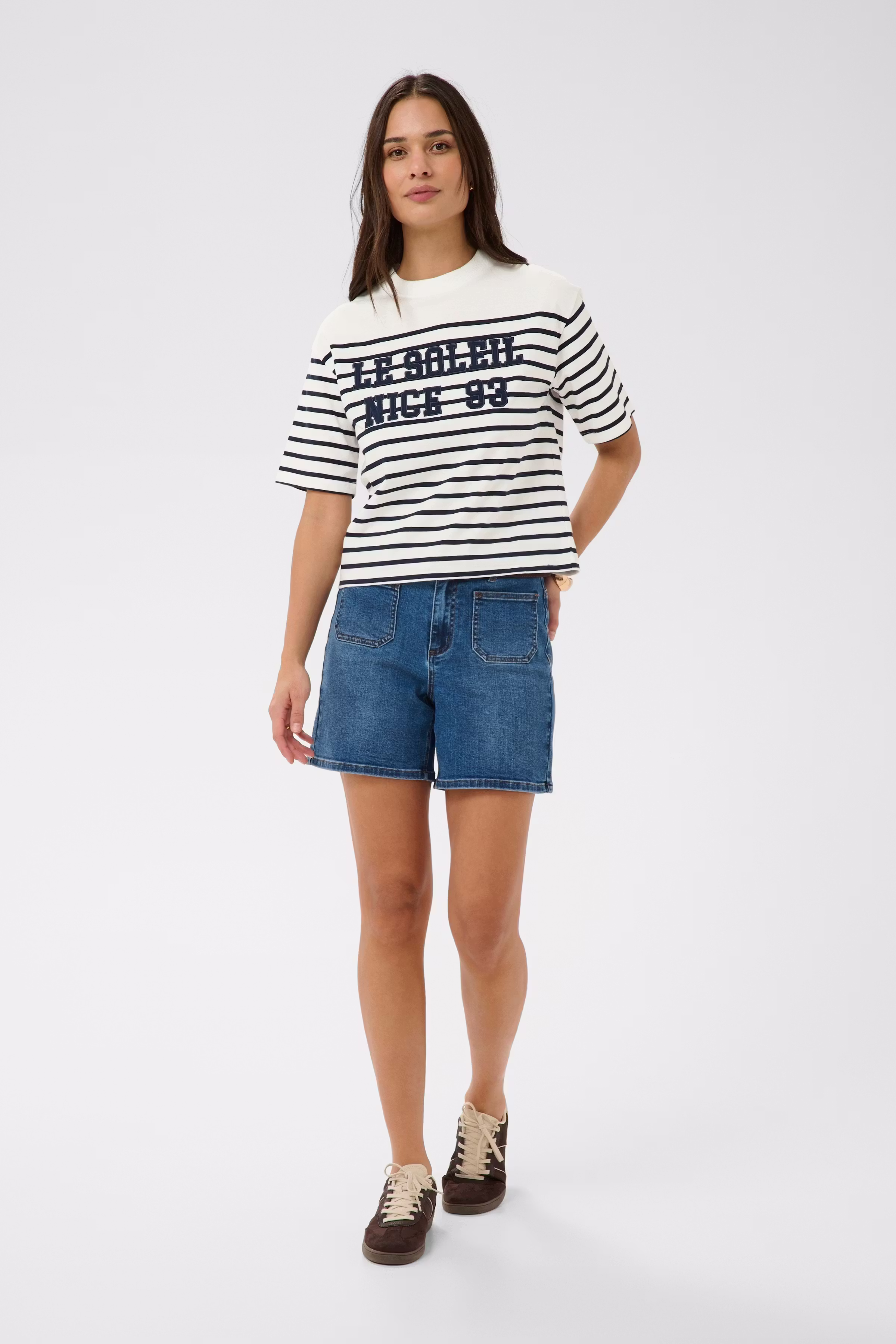 KAnolia T-shirt LOOKBOOK FRONT 10511518-109357