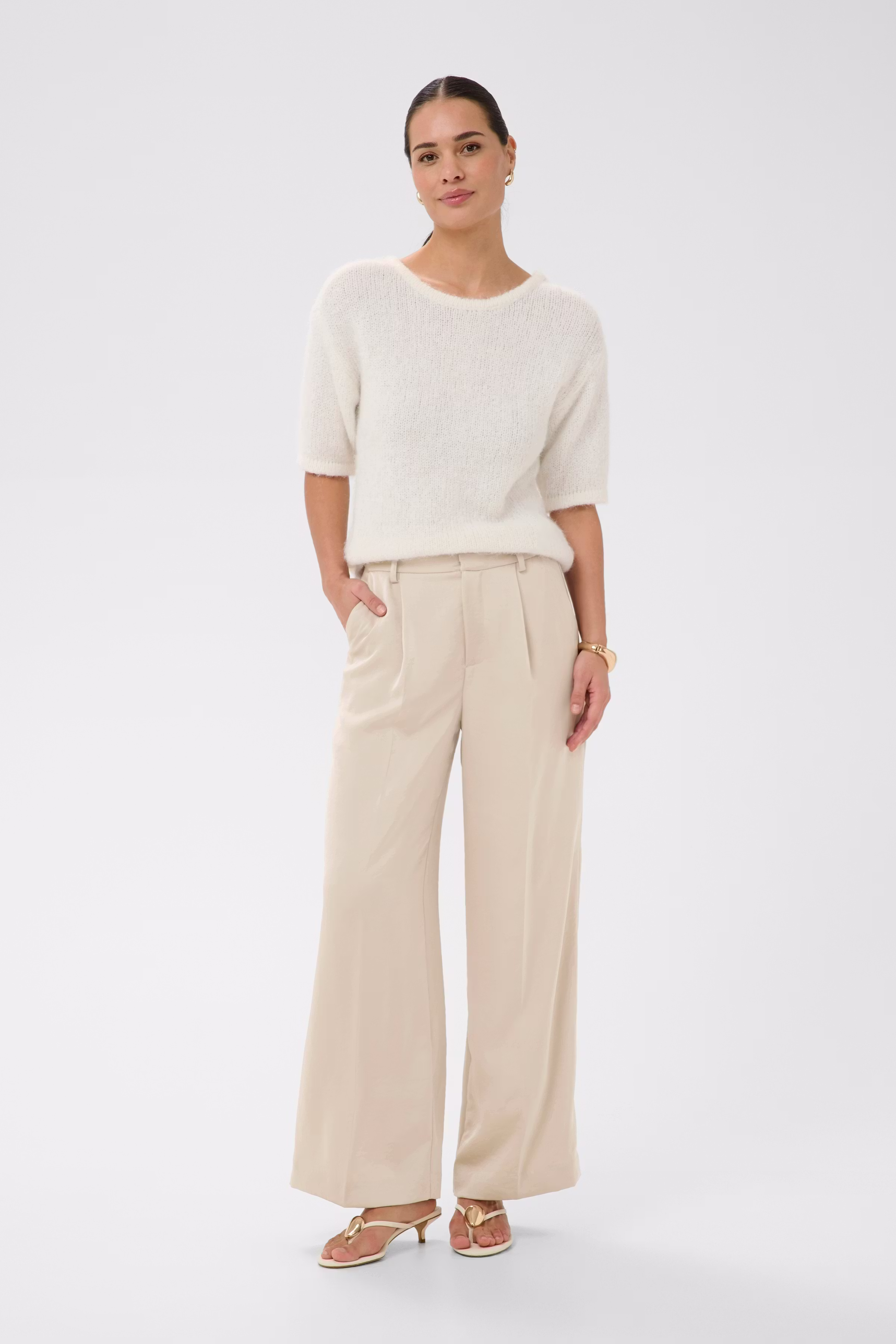 KArory Hose LOOKBOOK FRONT 10511359-151305