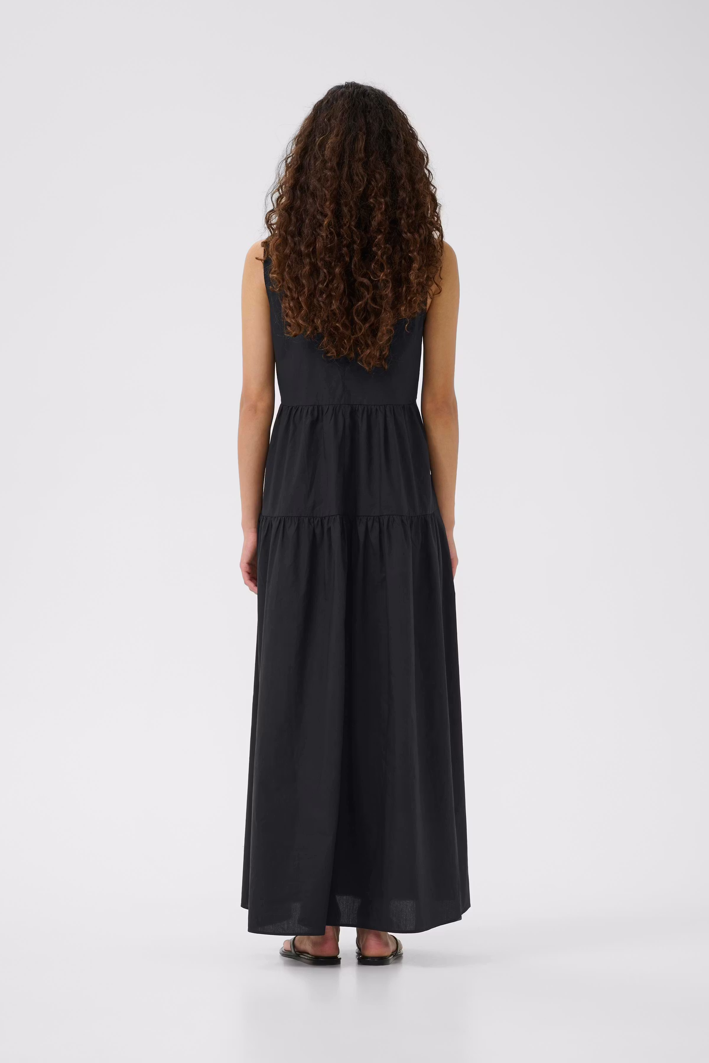 FurlaIW Kleid LOOKBOOK BACK 30110409-194008