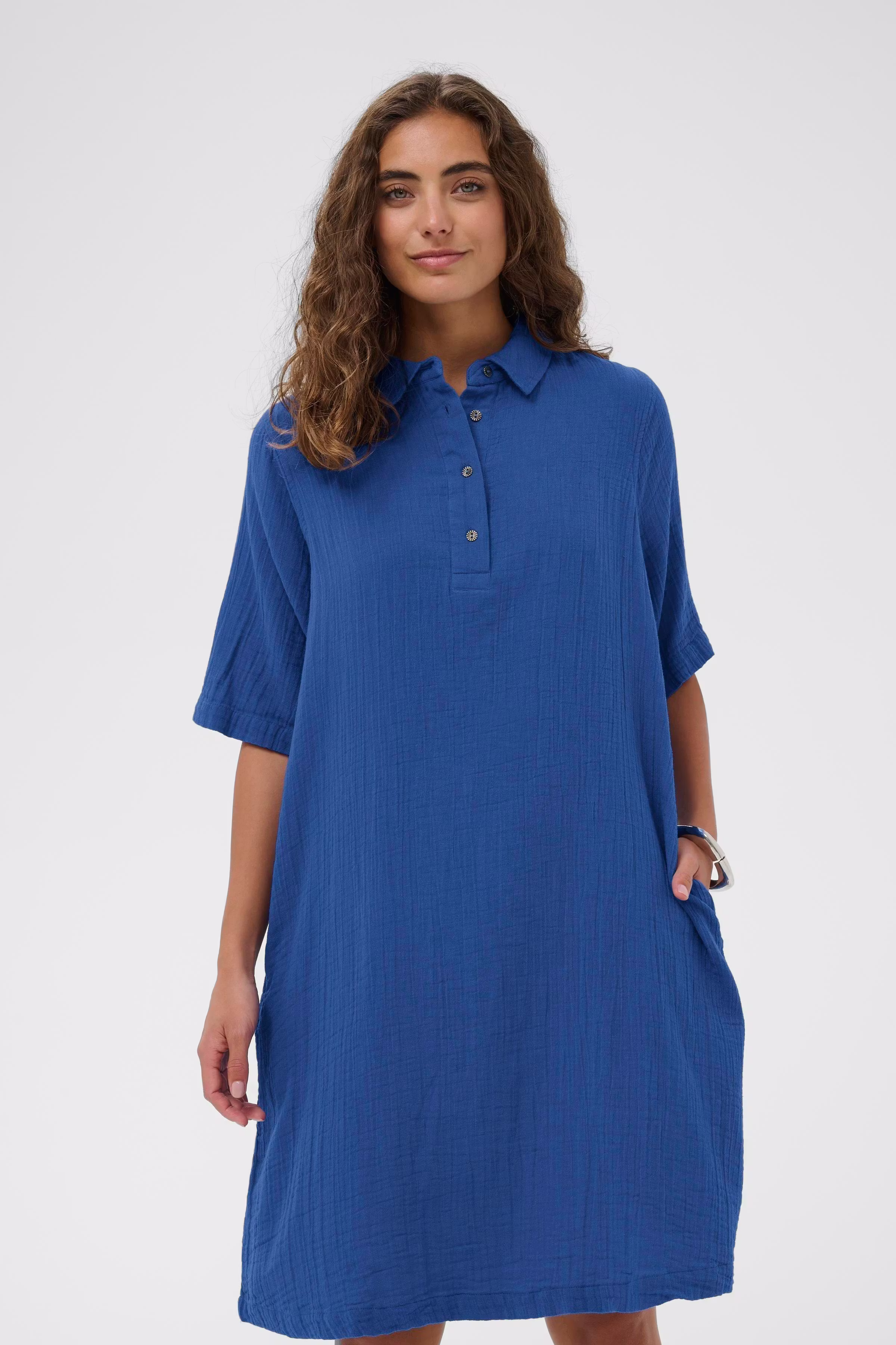 CUtala Klänning LOOKBOOK FRONT 50113054-194050