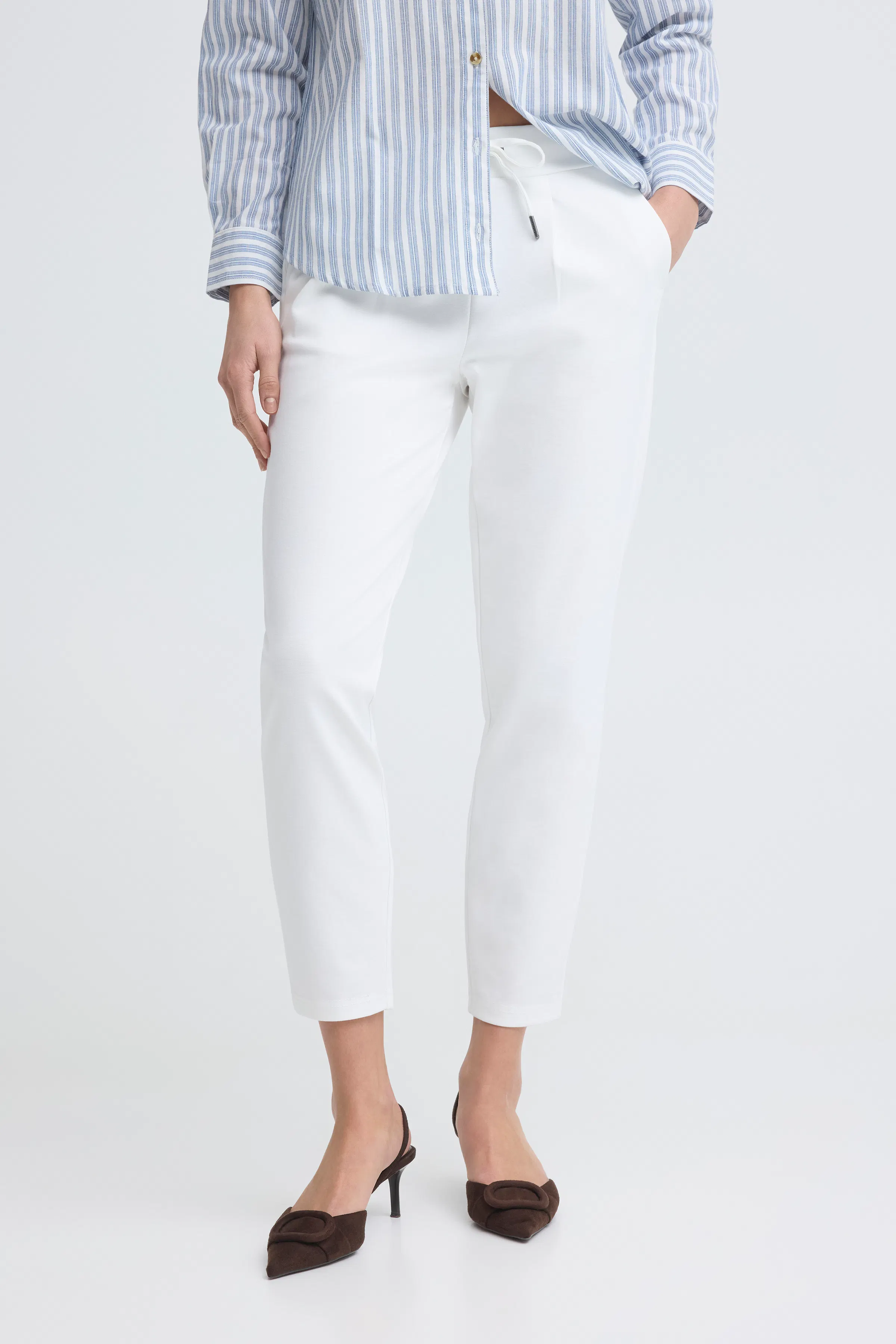 BYRizetta Bukser LOOKBOOK FRONT 20803903-114300