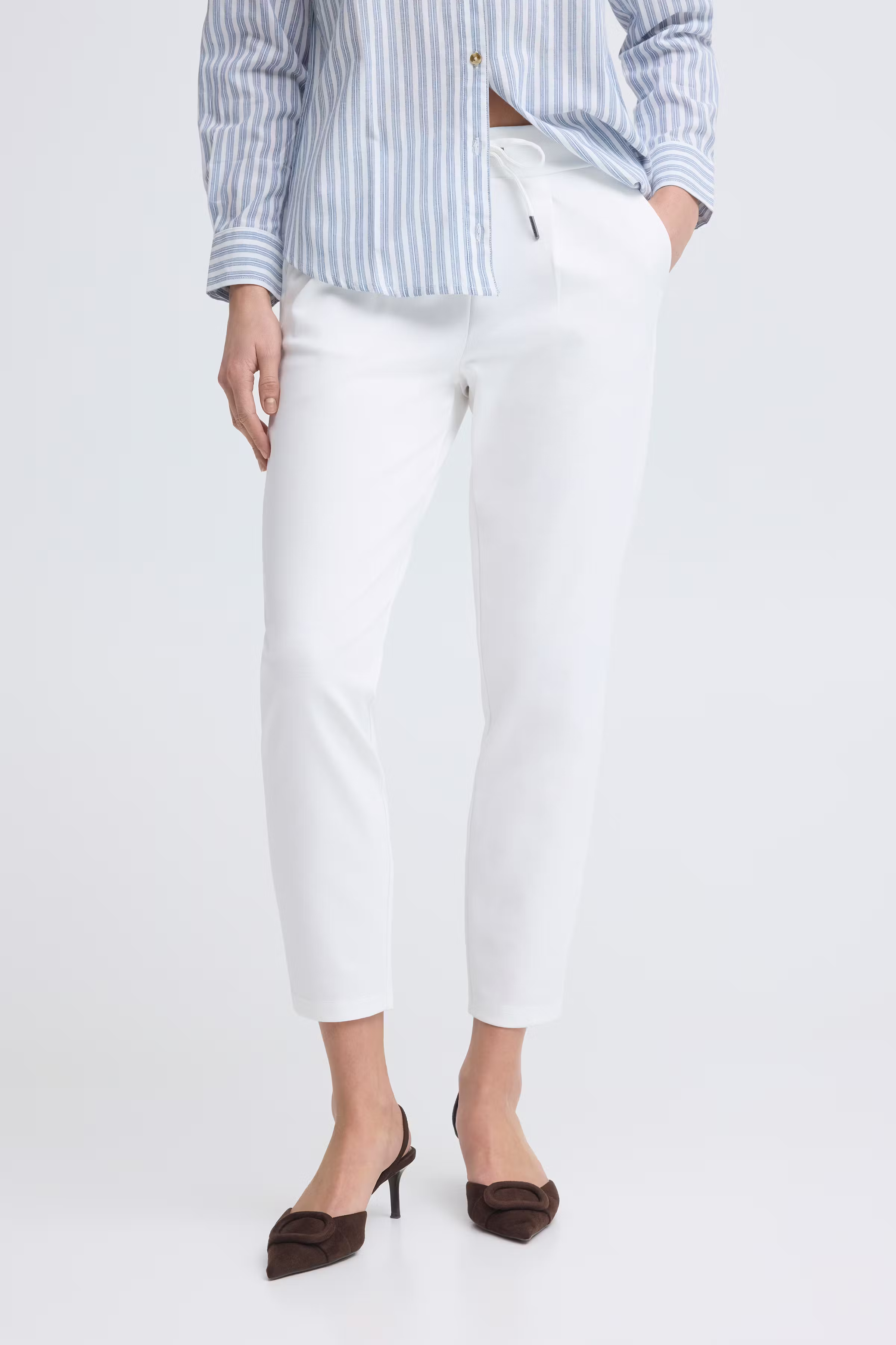 BYRizetta Bukser LOOKBOOK FRONT 20803903-114300