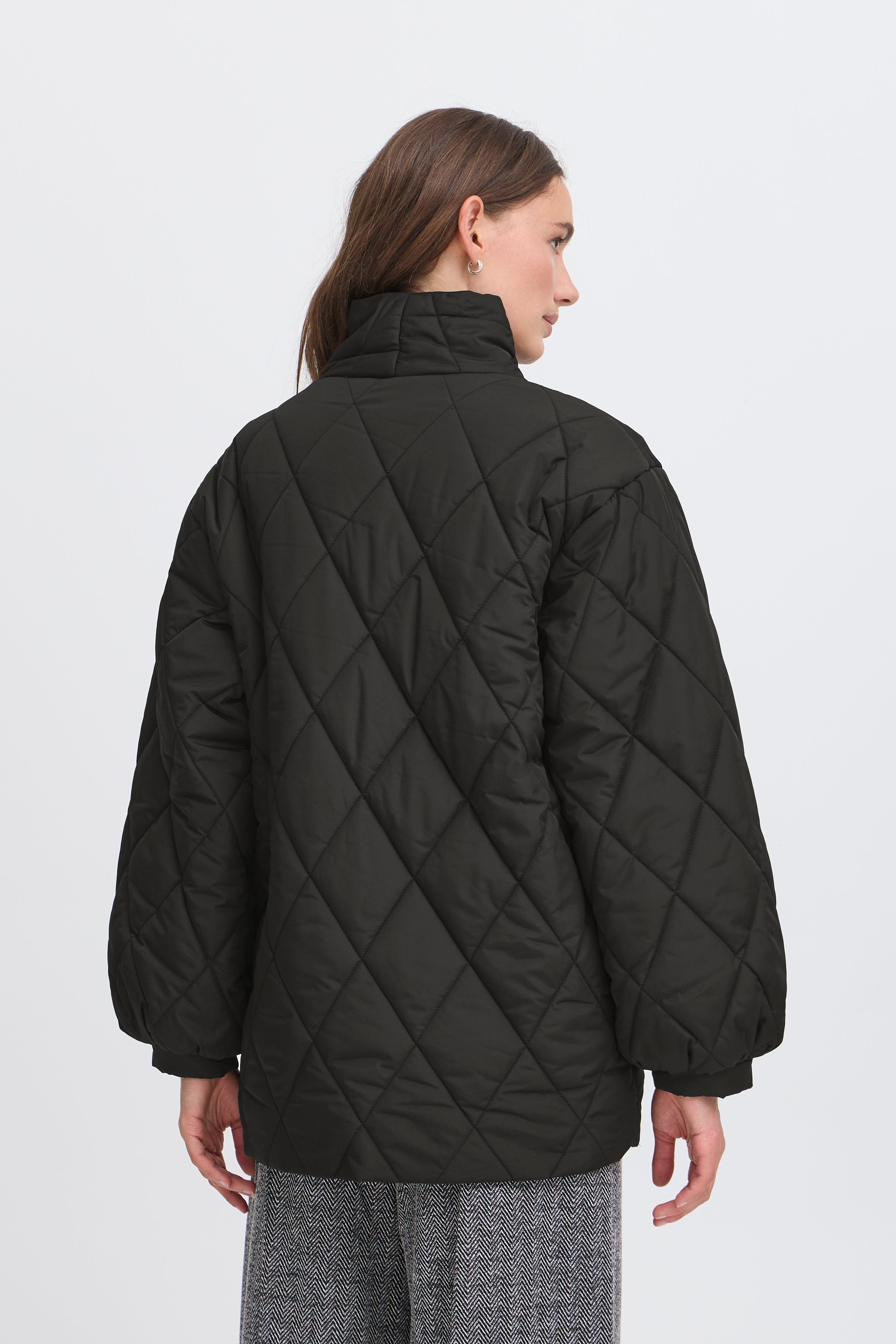 IHHANSA Oberbekleidung LOOKBOOK BACK 20118774-194008