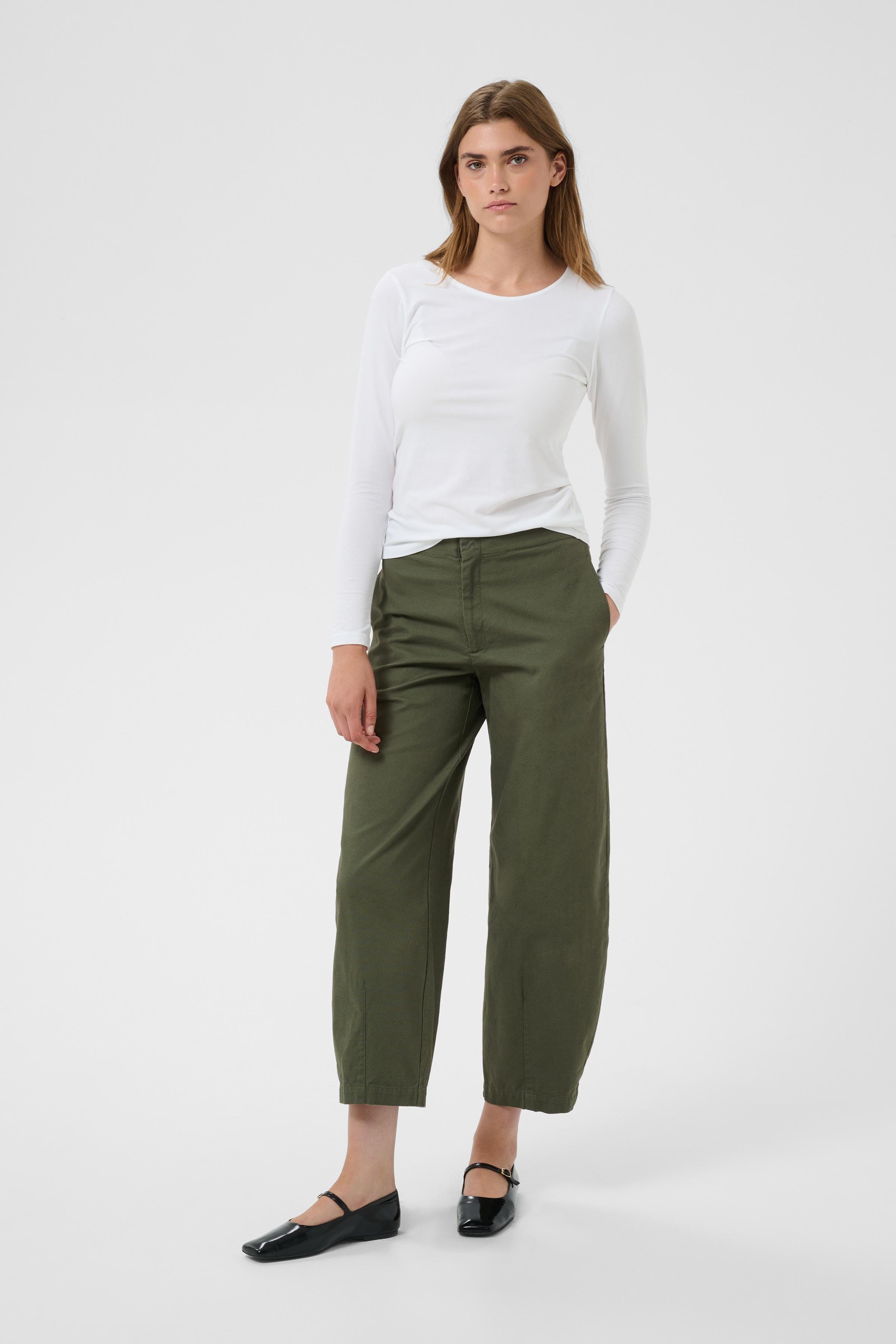 LaurynPW Byxor LOOKBOOK FRONT 30311288-190312