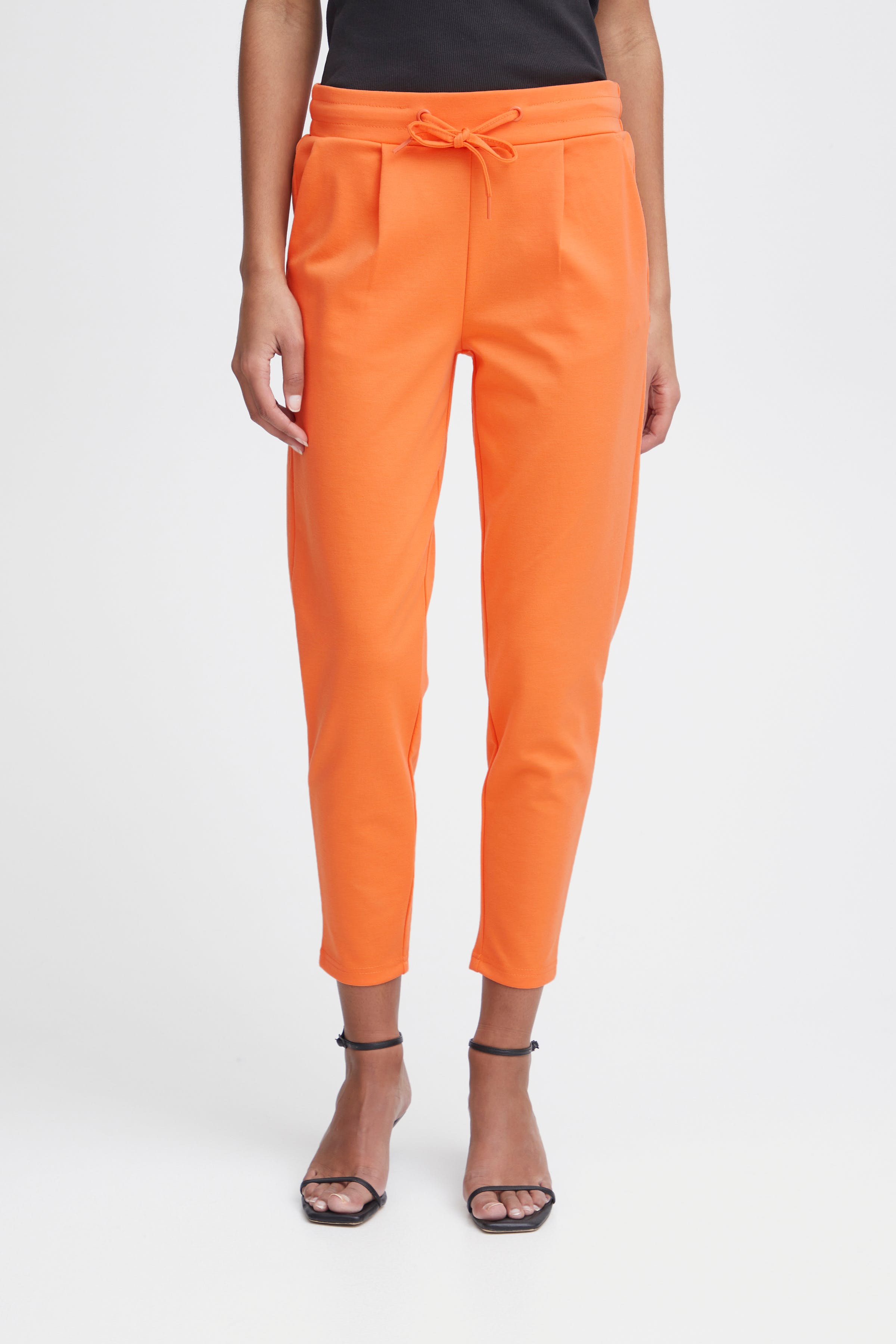 IHKATE Bukser LOOKBOOK FRONT 20104757-161349