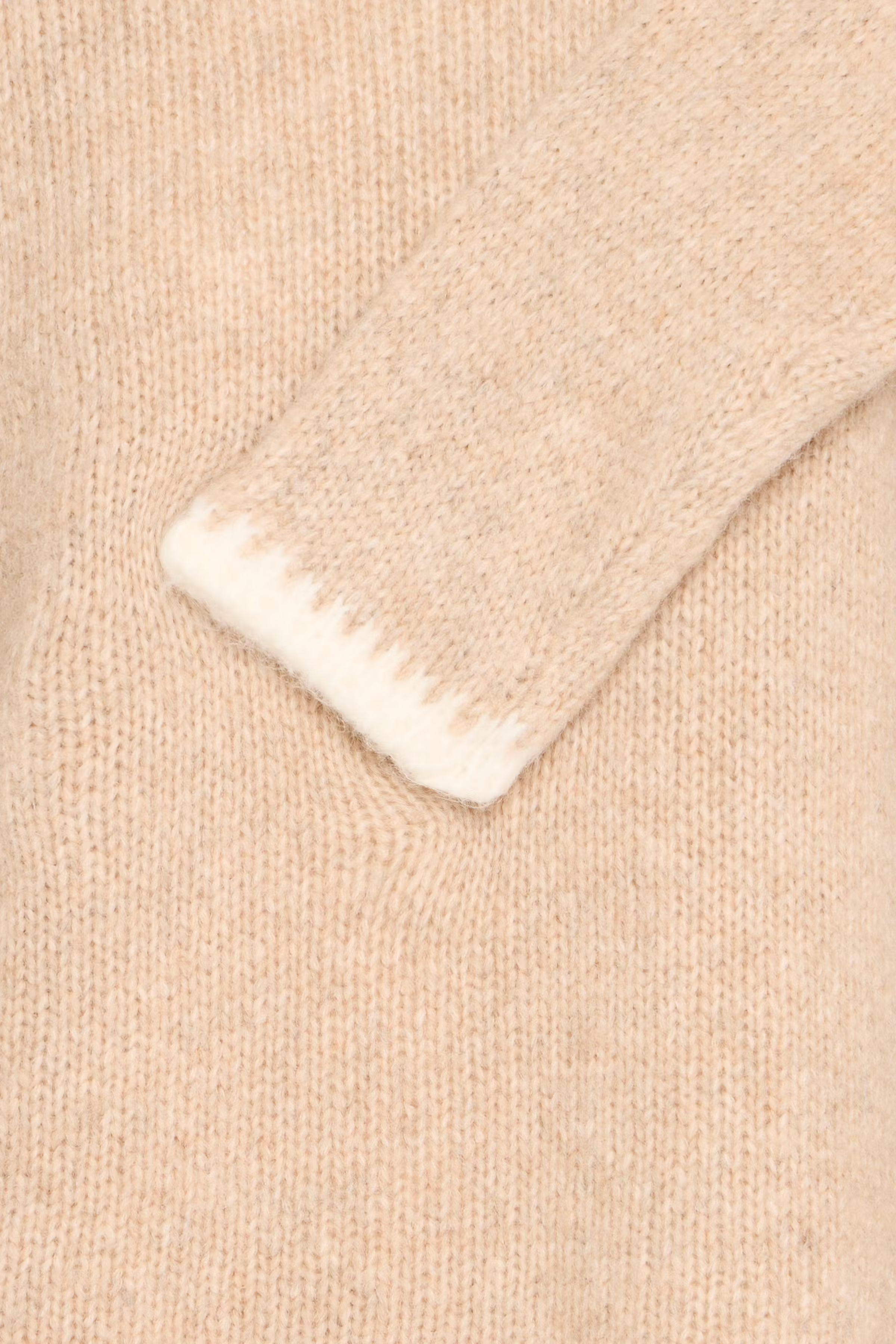 SBCOAL Pullover PACK DETAIL 22100719-130907