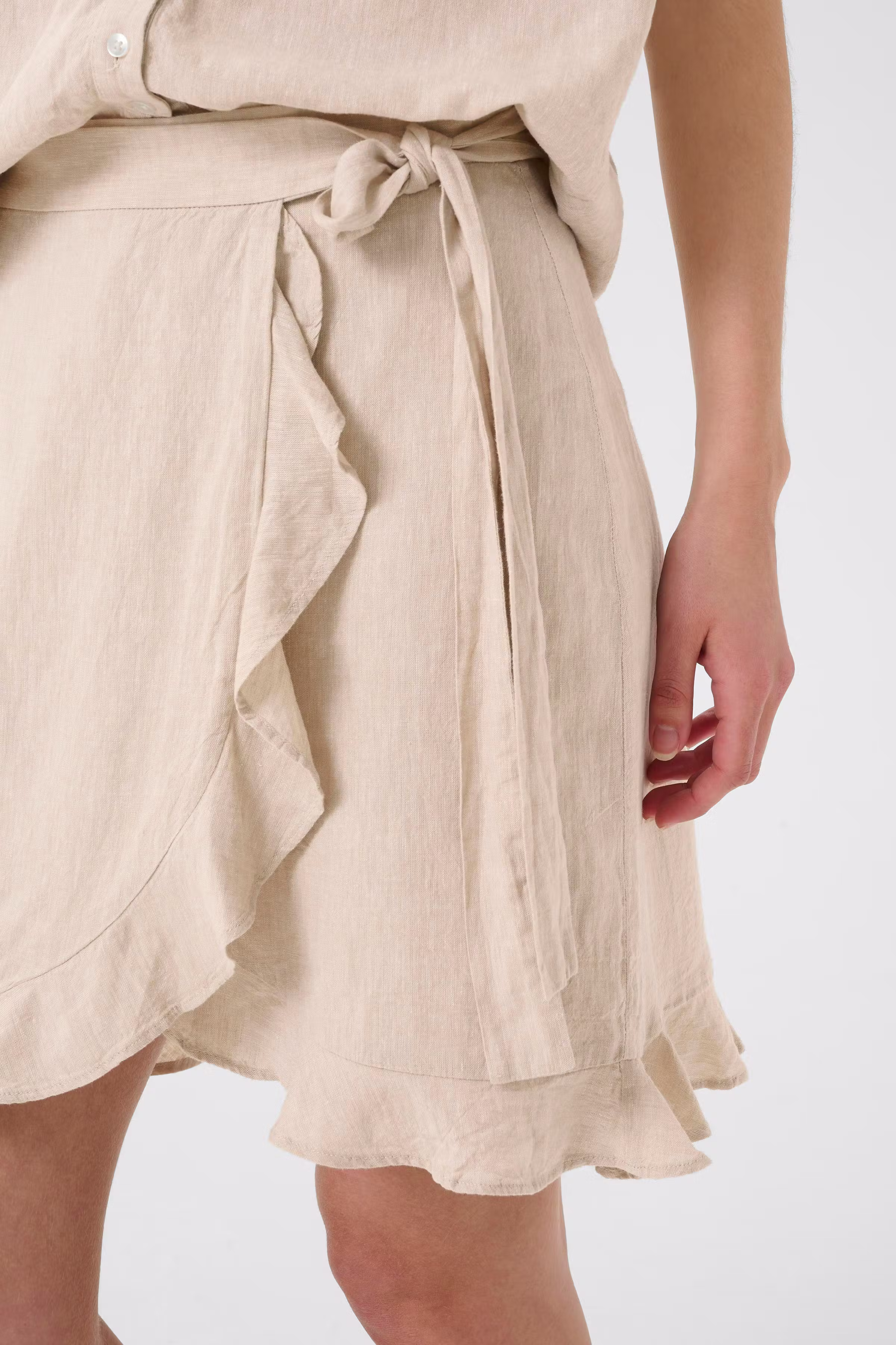 FaridaIW Linen Skirt LOOKBOOK DETAIL 30110440-1304031