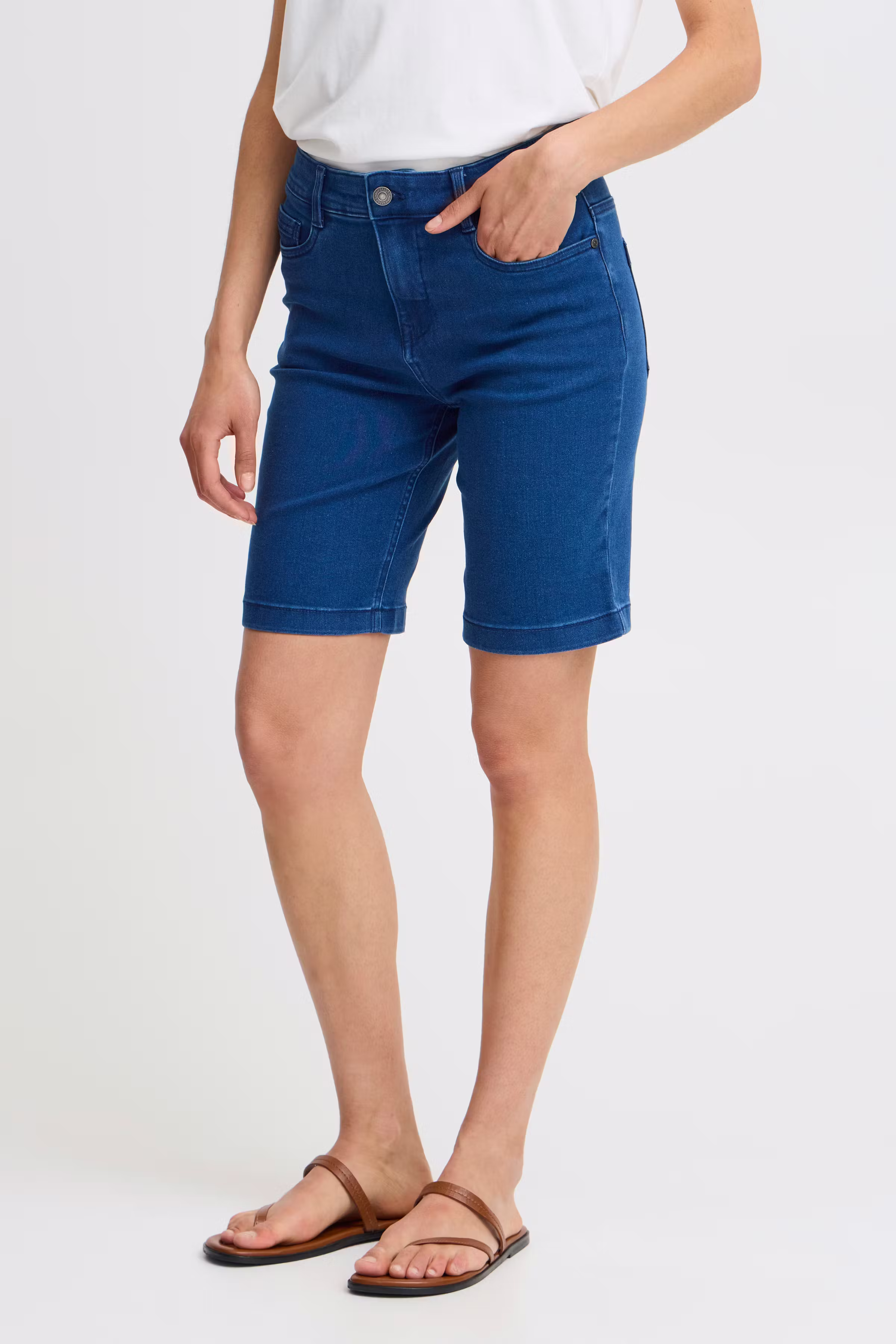 FRLUXE Shorts LOOKBOOK FRONT 20614450-200988