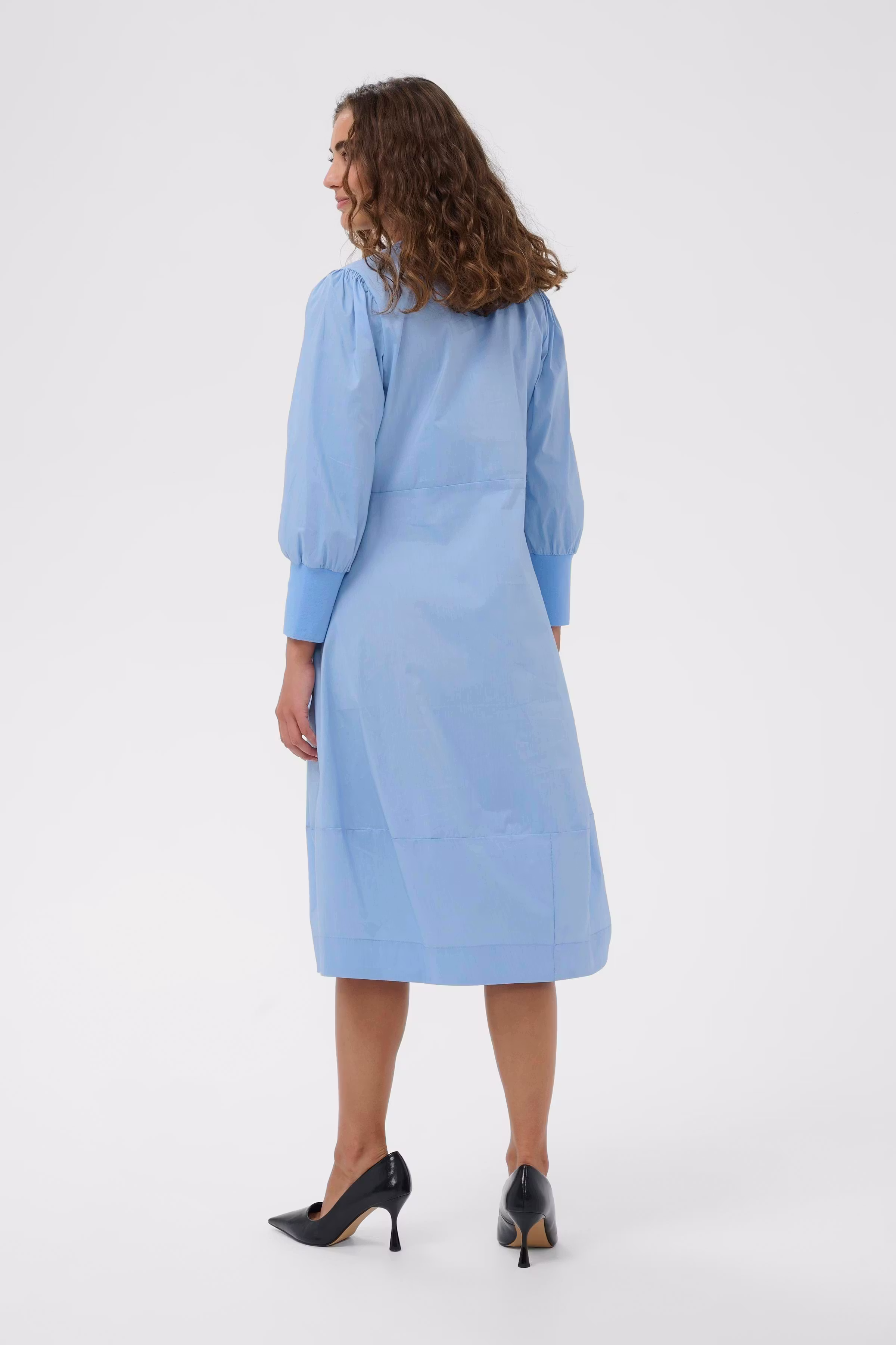 CUantoinett Kjole med 3/4-ermer LOOKBOOK BACK 50110059-164019