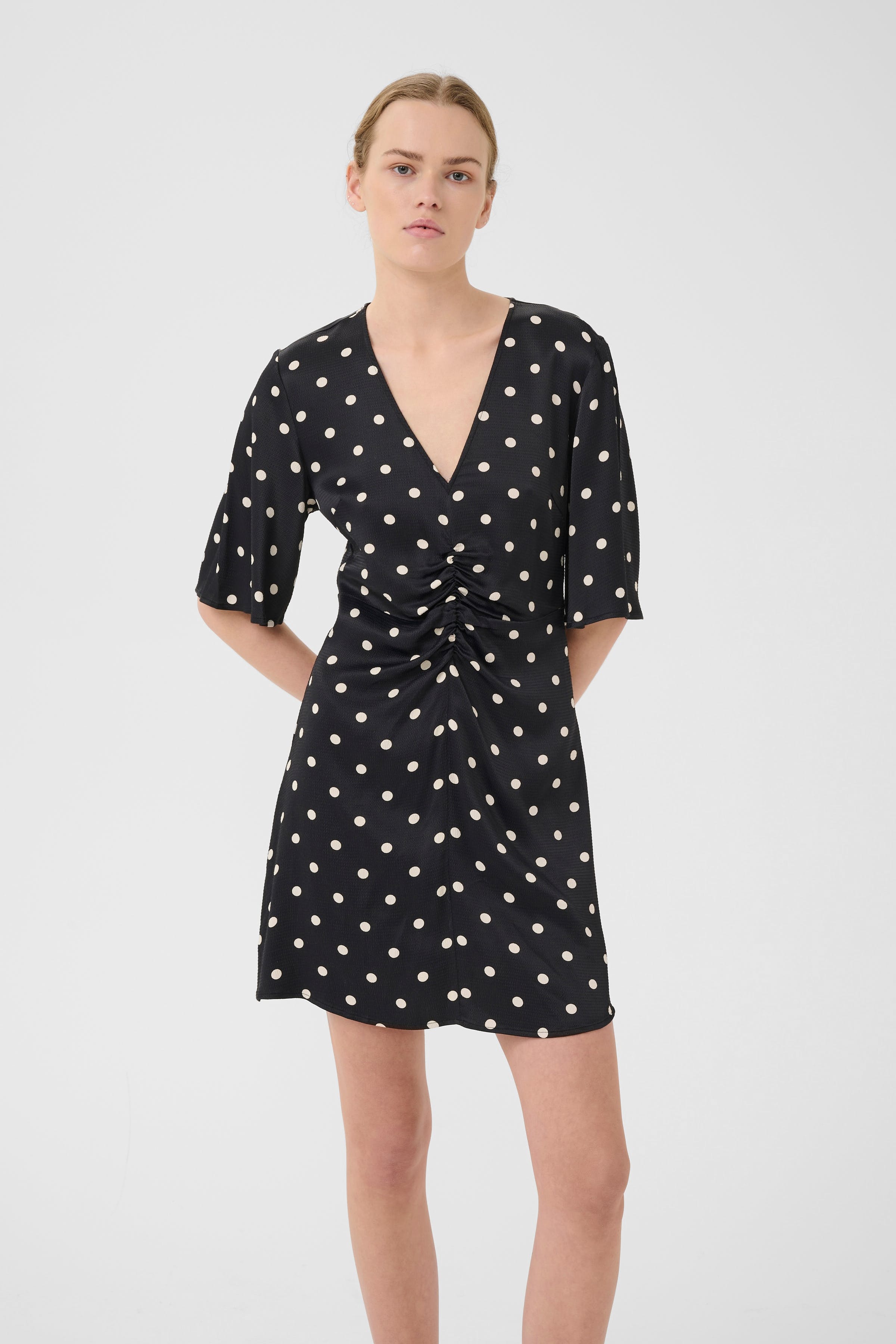 GZdotta Kleid LOOKBOOK FRONT 10910523-107730