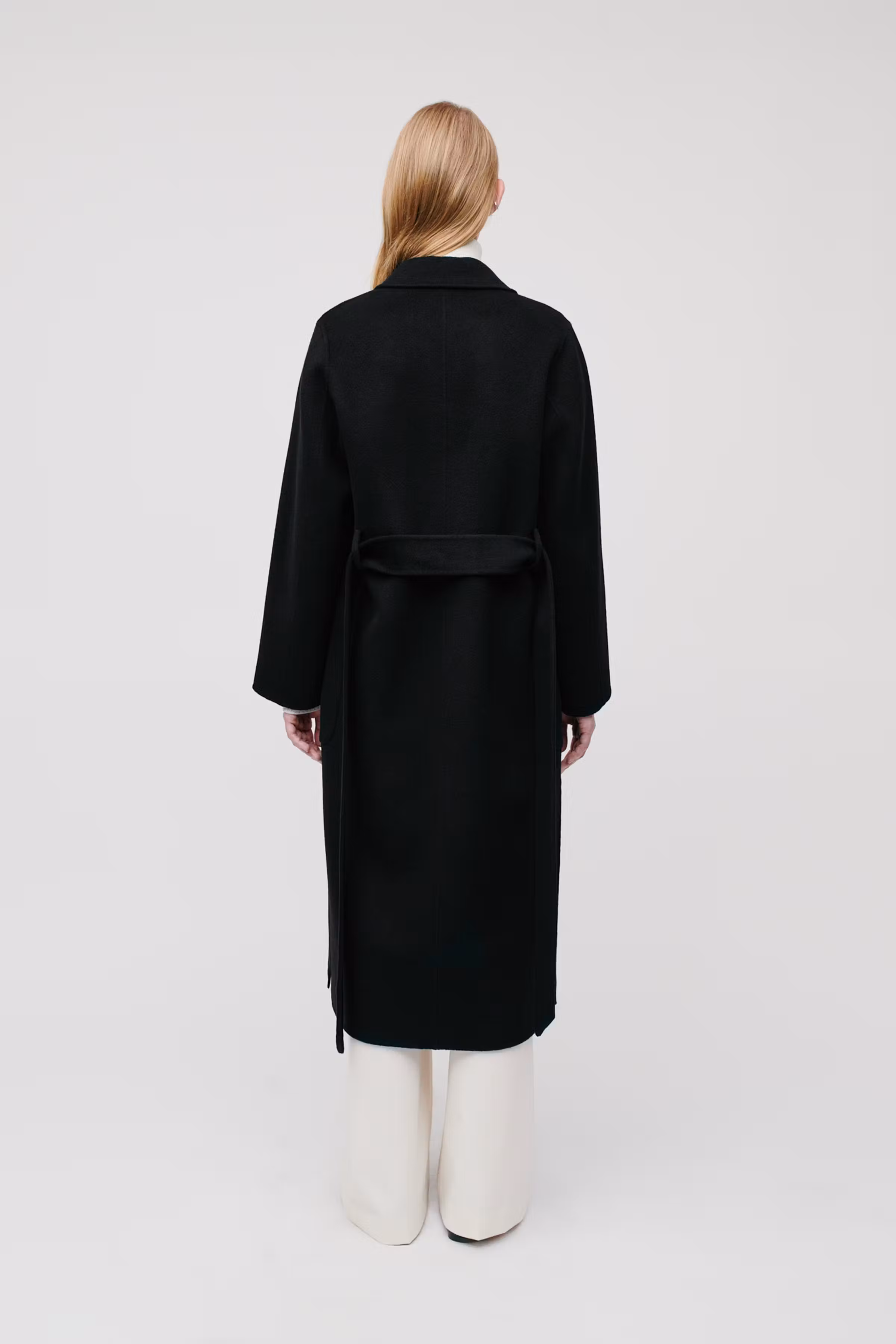 IOCELIA Coat LOOKBOOK BACK 30600561-BK999
