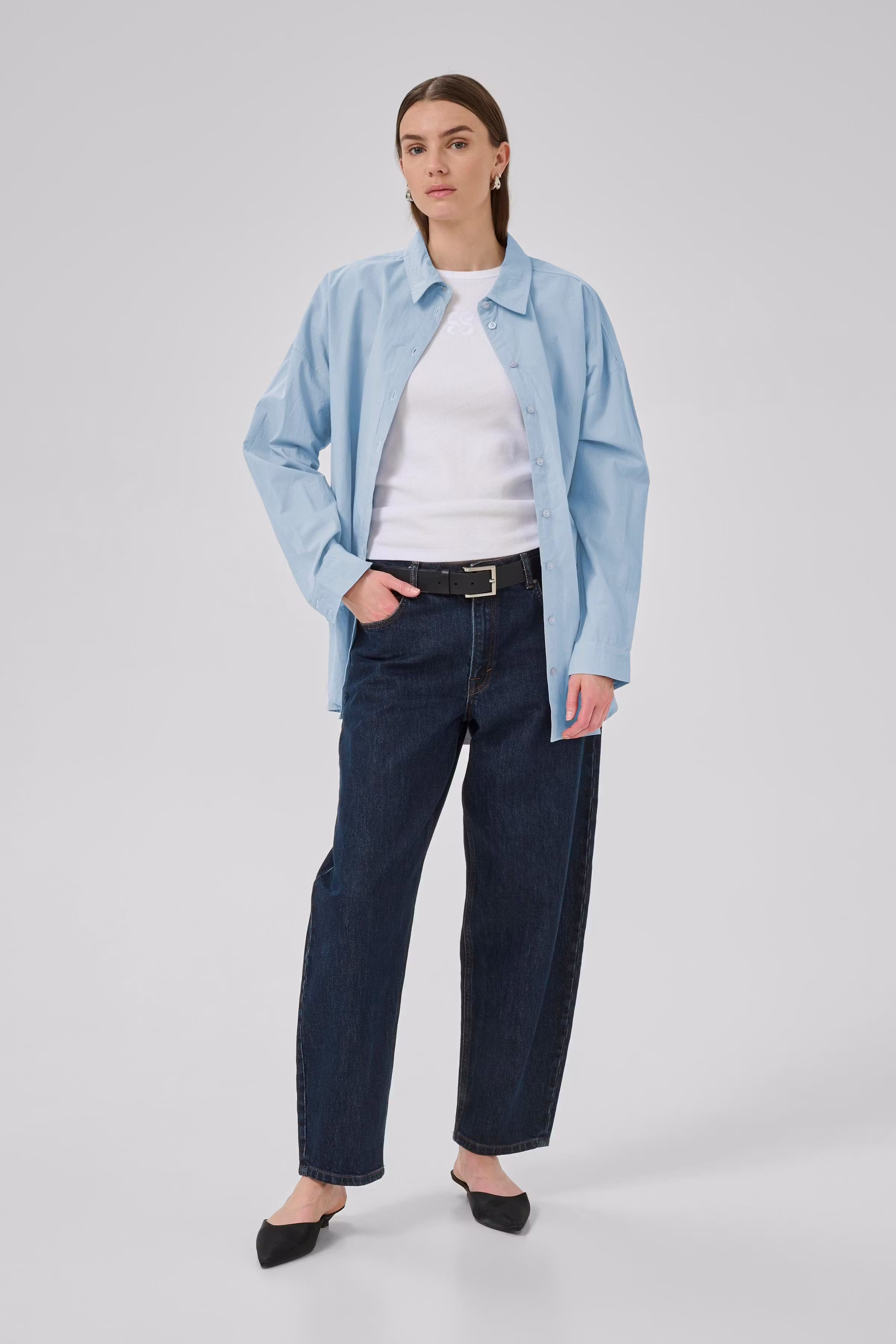 SunnaMW Boxy Shirt LOOKBOOK FRONT 10705021-144206