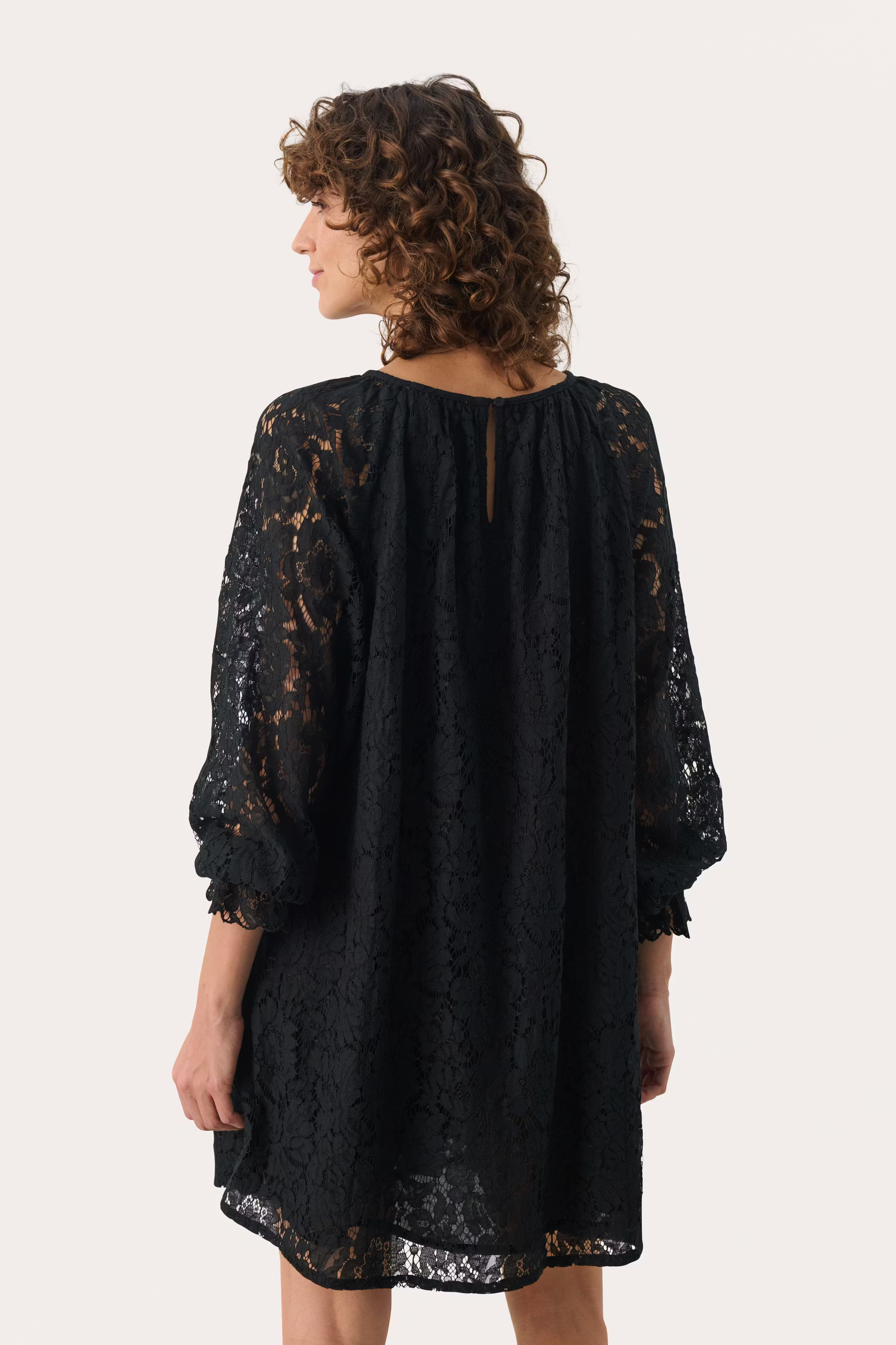 MirraPW Kjole LOOKBOOK BACK 30309213-194008