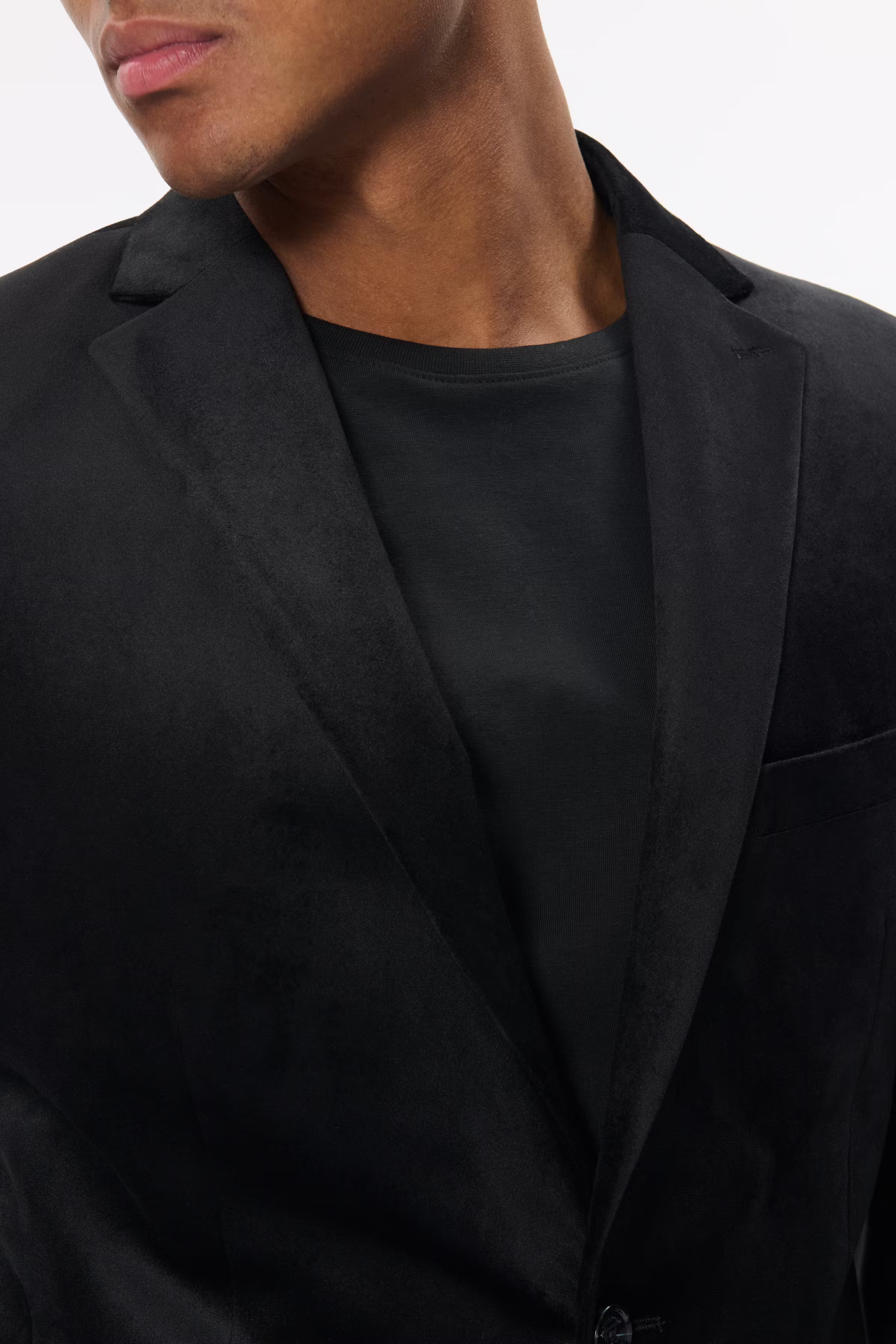 MAgeorge Velvet Blazer LOOKBOOK DETAIL 30205027-300275