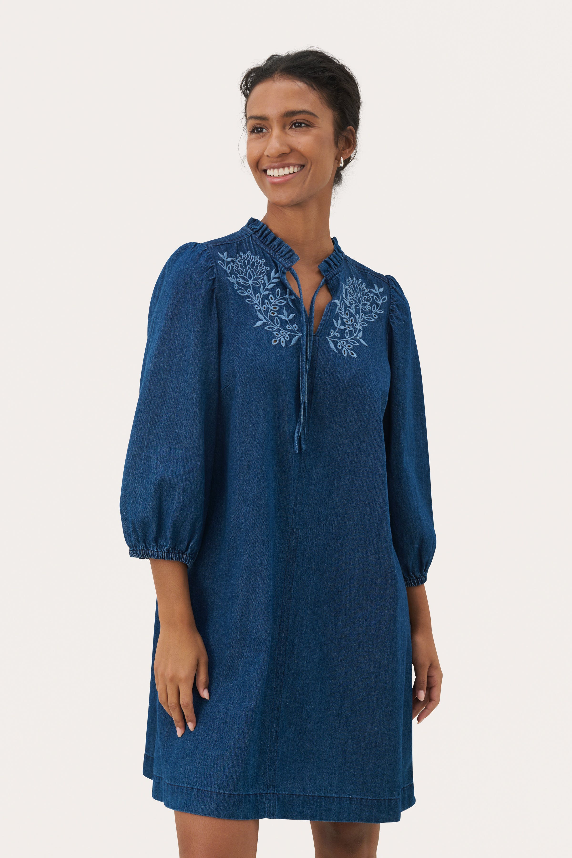 TashaPW Dress LOOKBOOK FRONT 30309803-303982