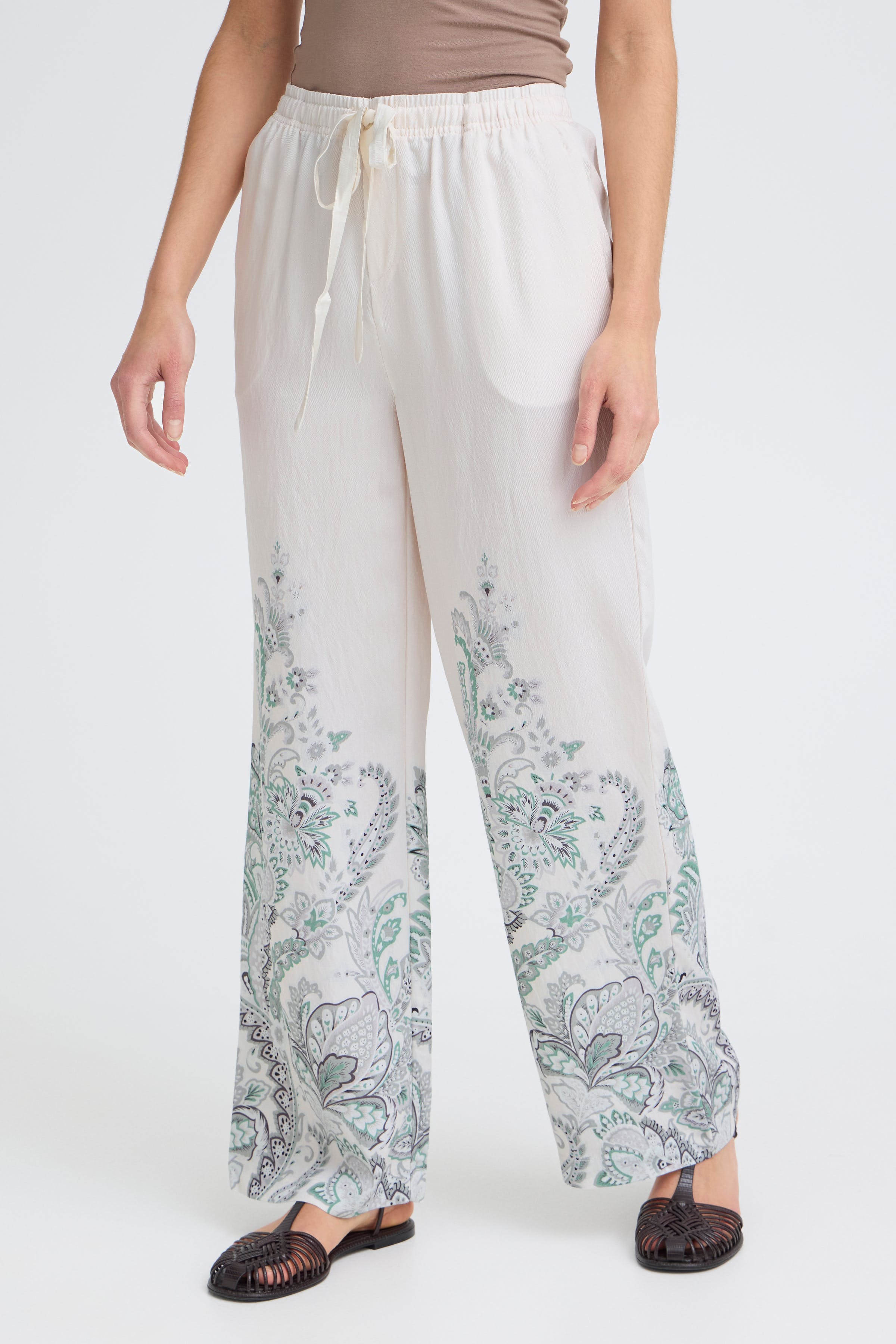 FRADARA Hose LOOKBOOK FRONT 20617732-900008088