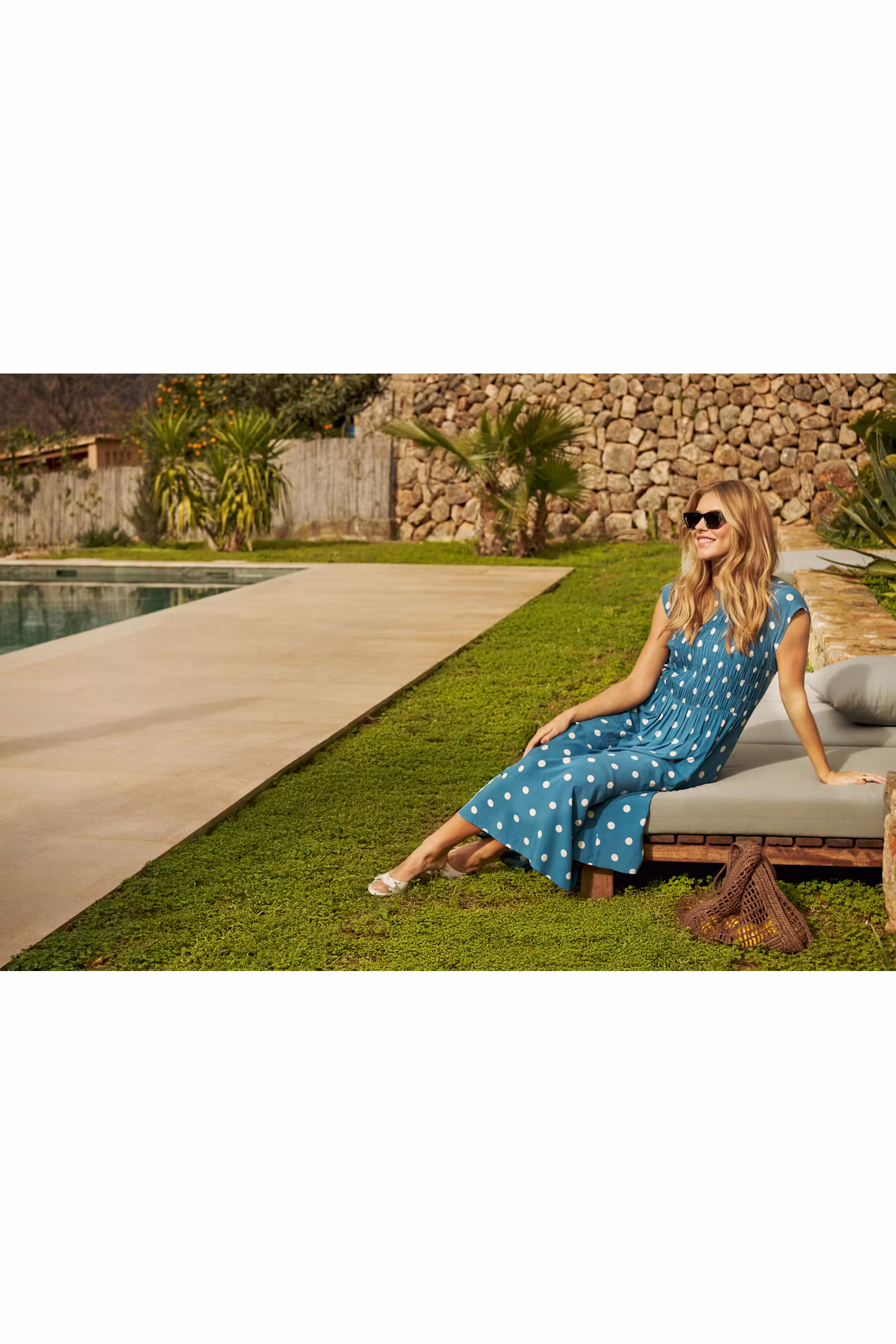 GislaSZ Kjole LOCATION NONE 30512477-304893