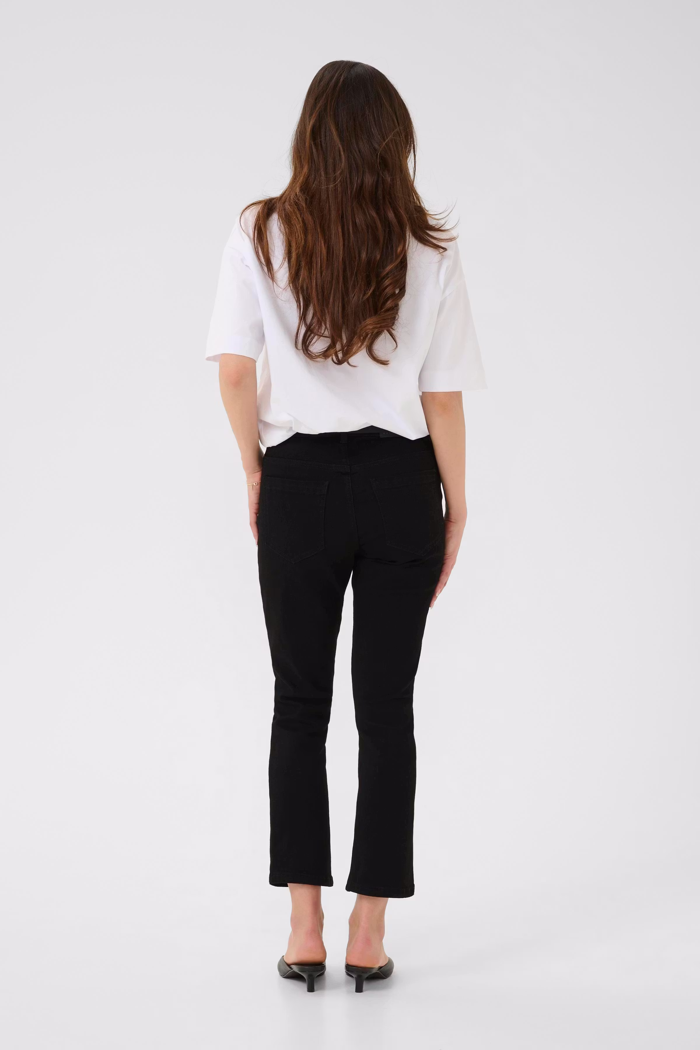 KAriver Jeans LOOKBOOK BACK 10511088-100121