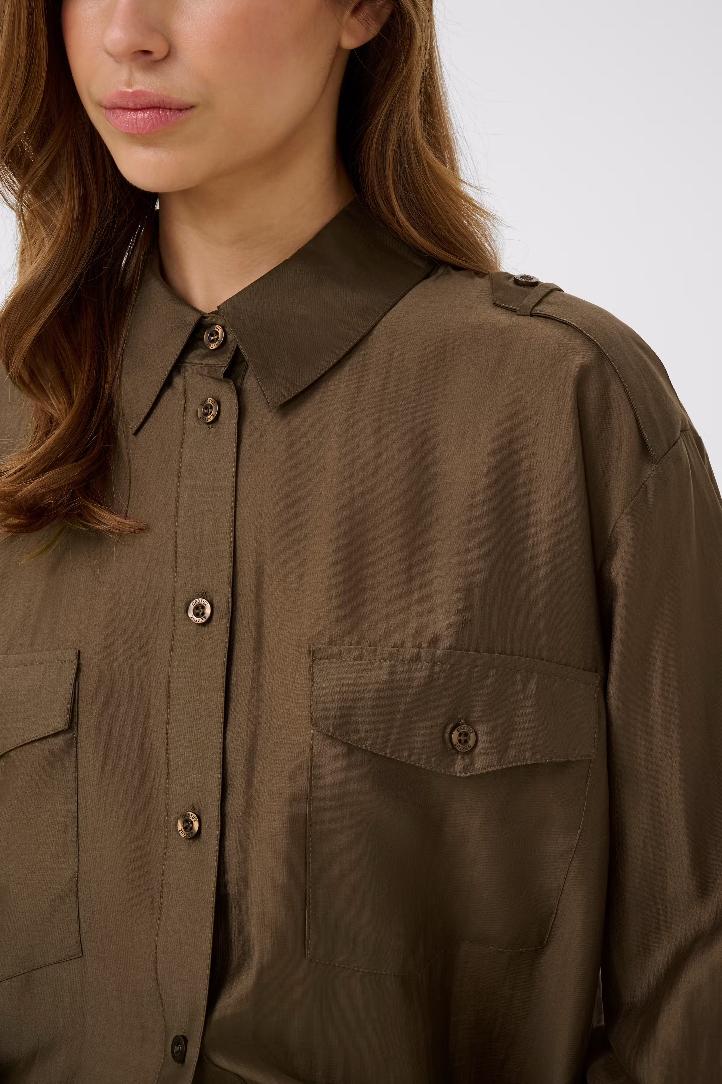 GZsiora Shirt LOOKBOOK DETAIL 10911145-190916