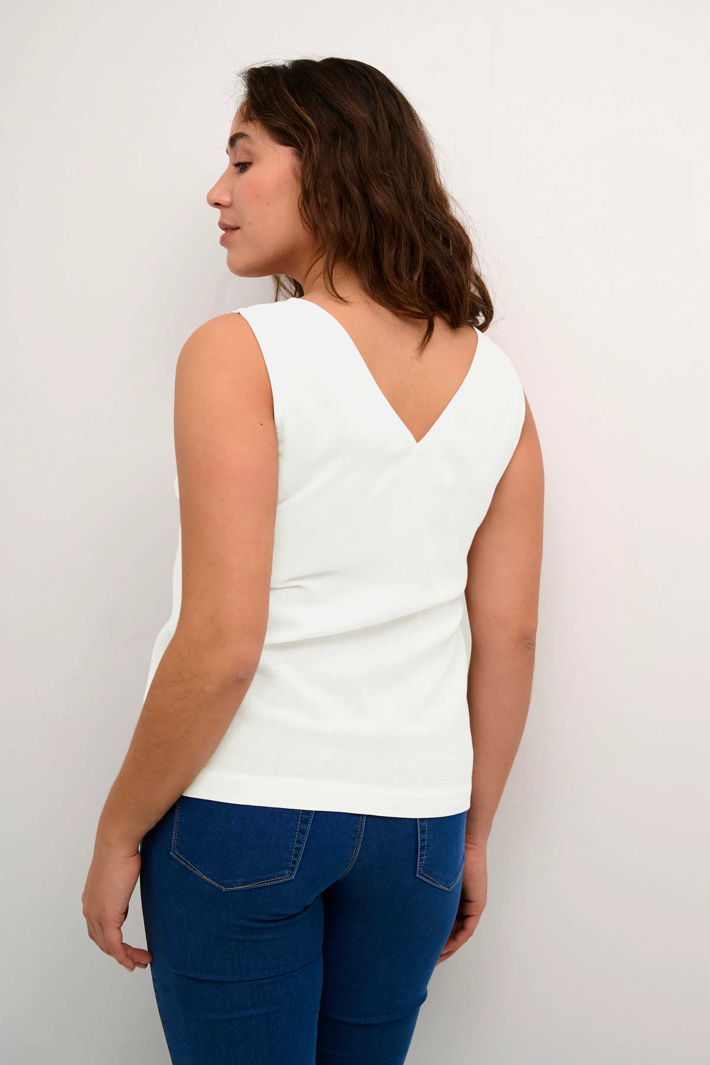KAmilia Lin Top LOOKBOOK BACK 10508426-110602