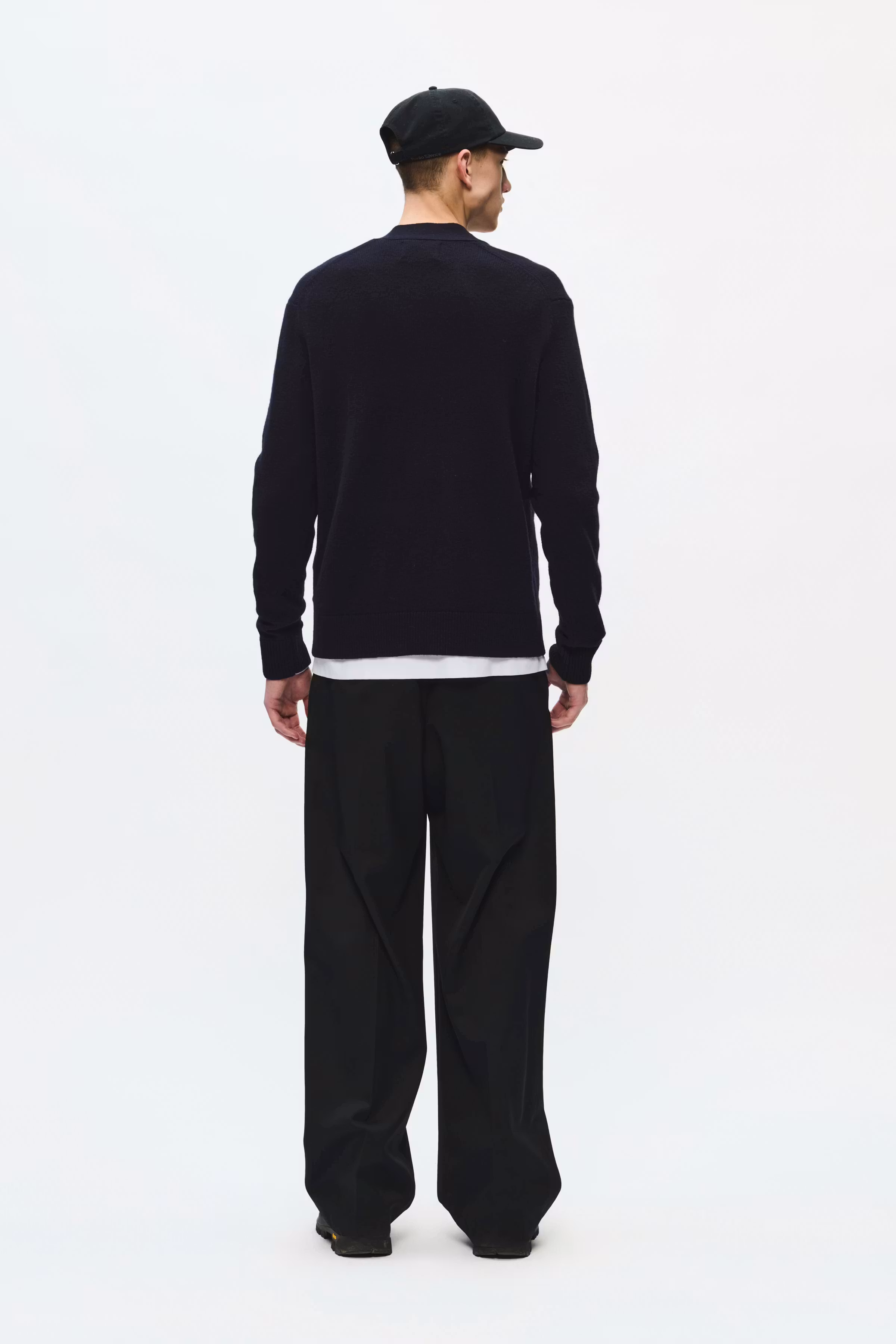 WWlogo Cardigan LOOKBOOK BACK 30252199-194011