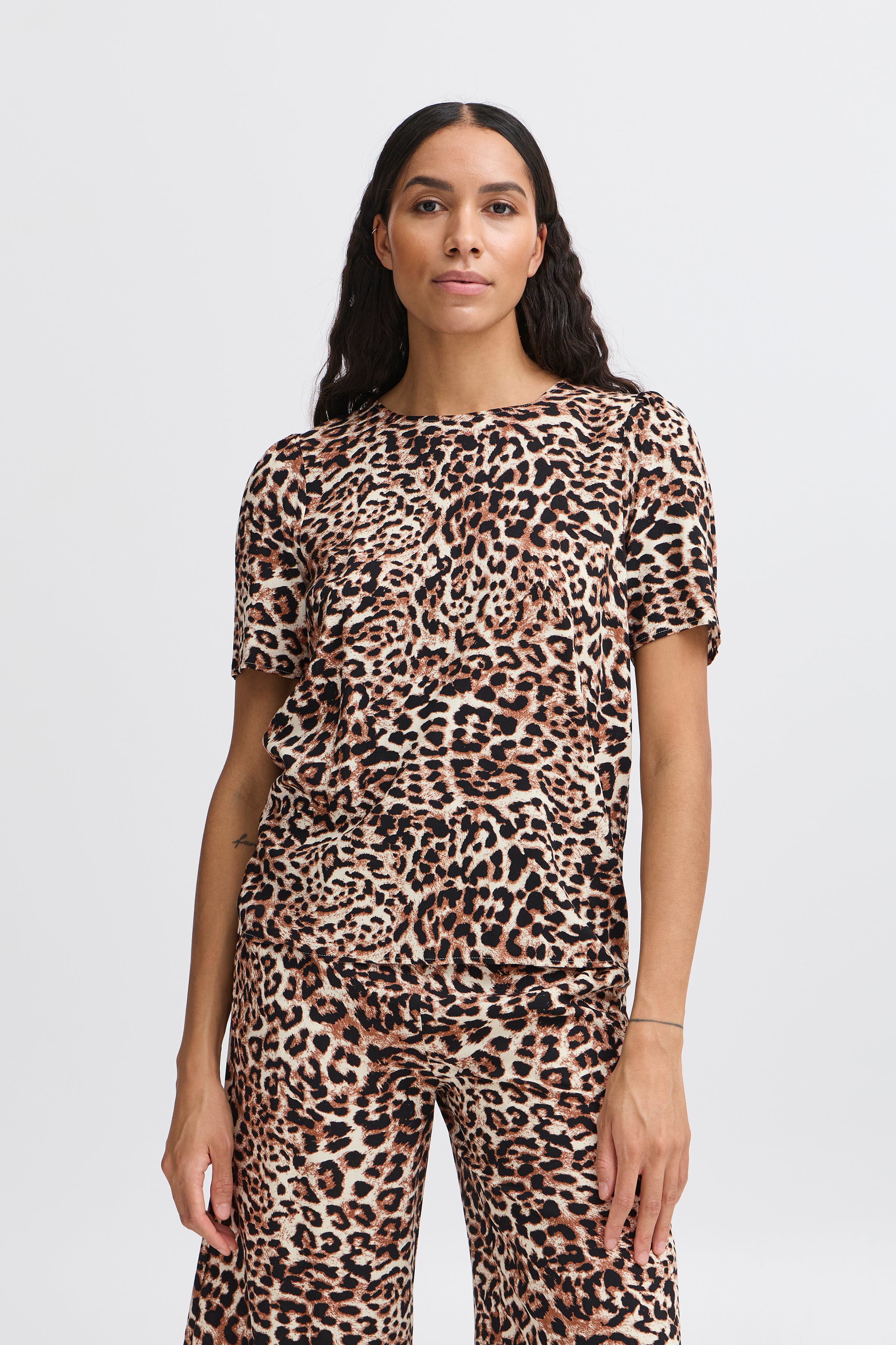 BYMMJOELLA Blouse LOOKBOOK FRONT 20811222-204522