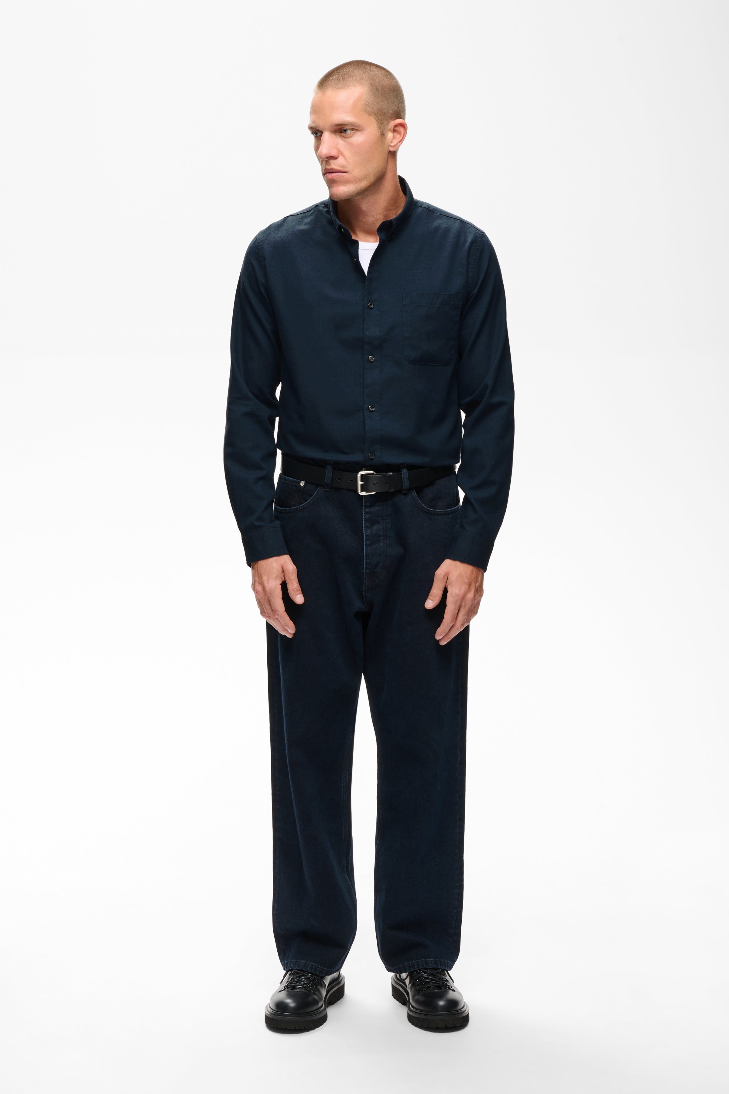 MAtrostol Shirt LOOKBOOK FRONT 30205626-194011