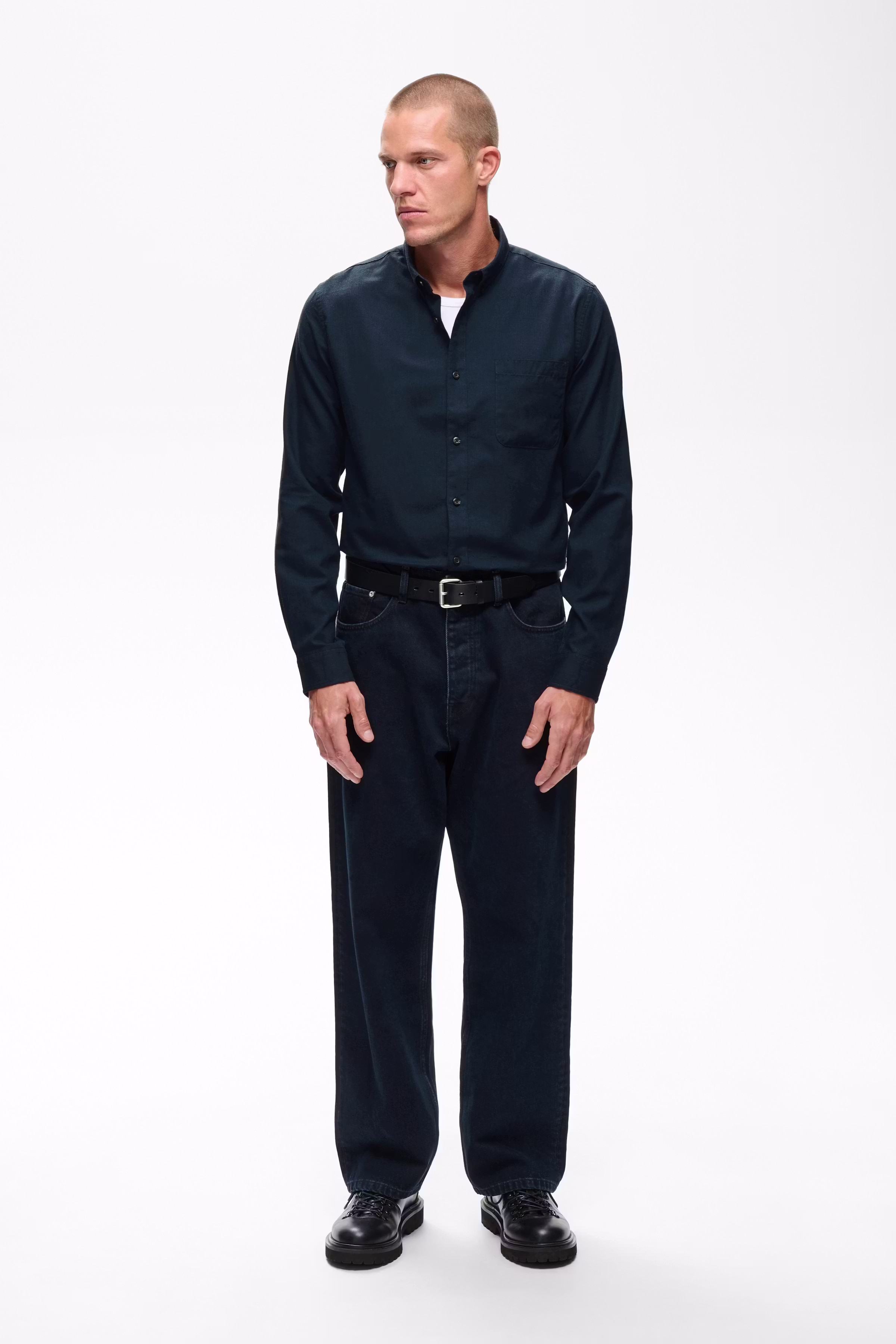 MAtrostol Shirt LOOKBOOK FRONT 30205626-194011
