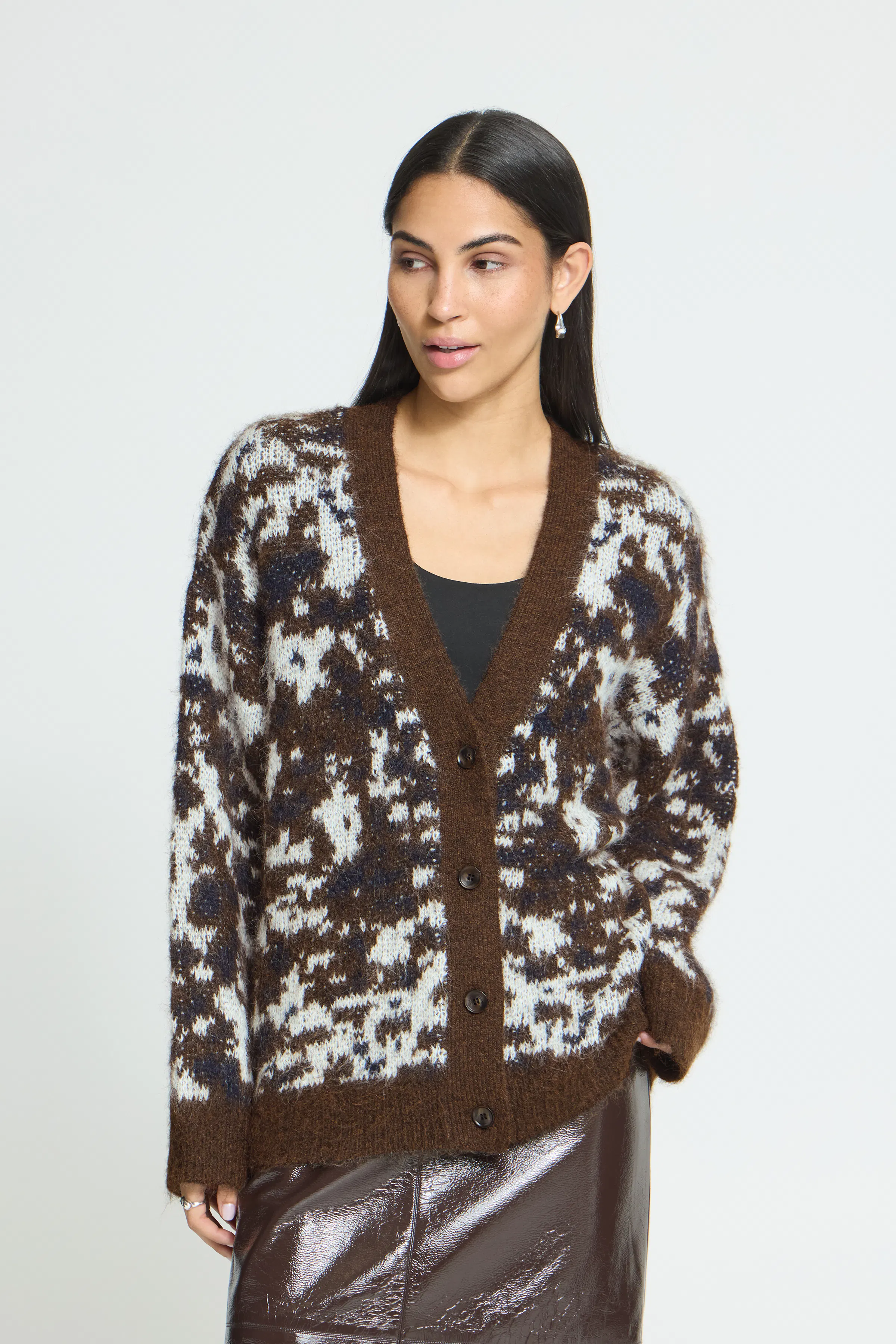 IHBAYANA Cardigan LOOKBOOK FRONT 20126489-900010409