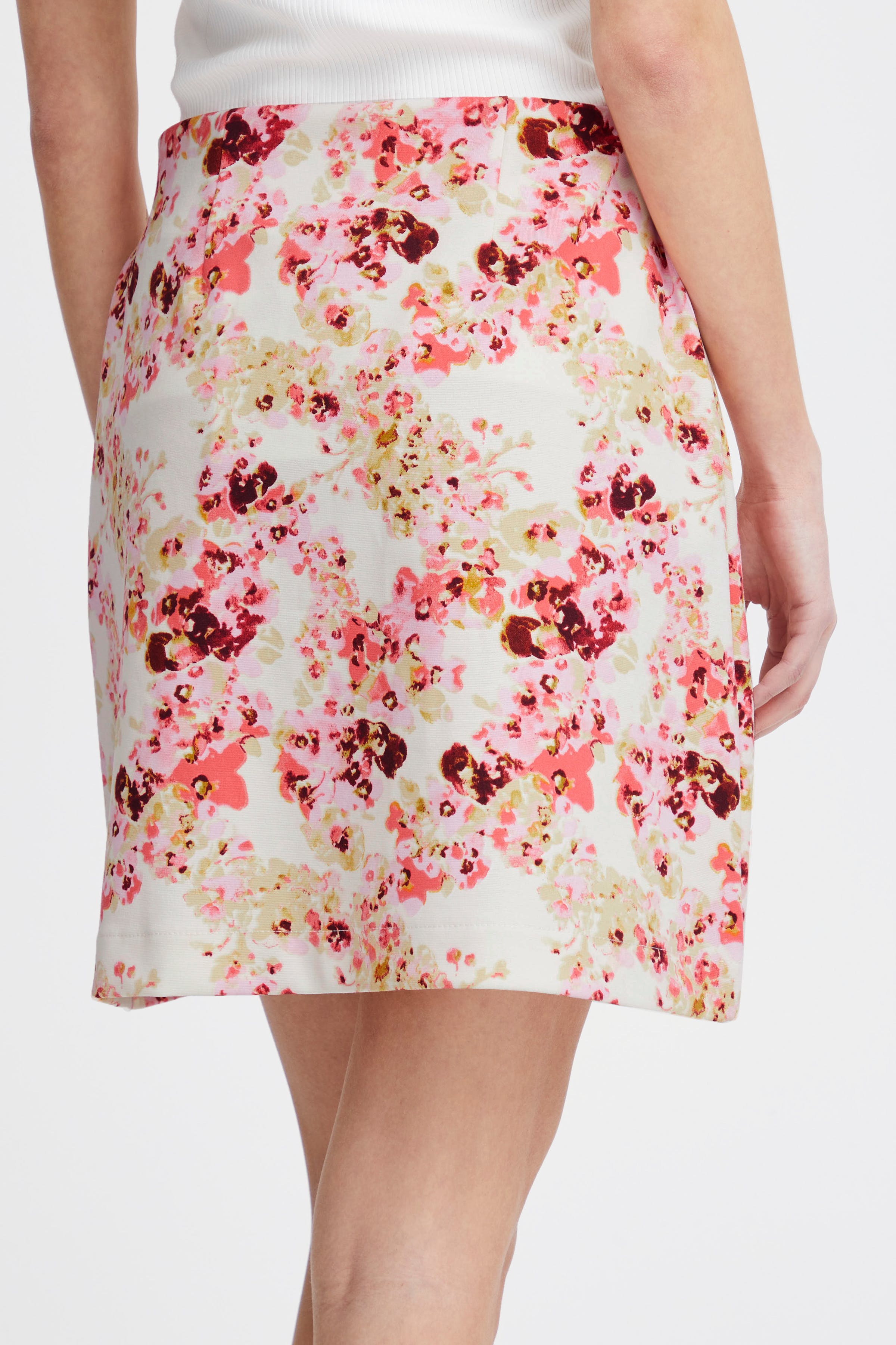 IHKATE Rock LOOKBOOK DETAIL 20121150-203042