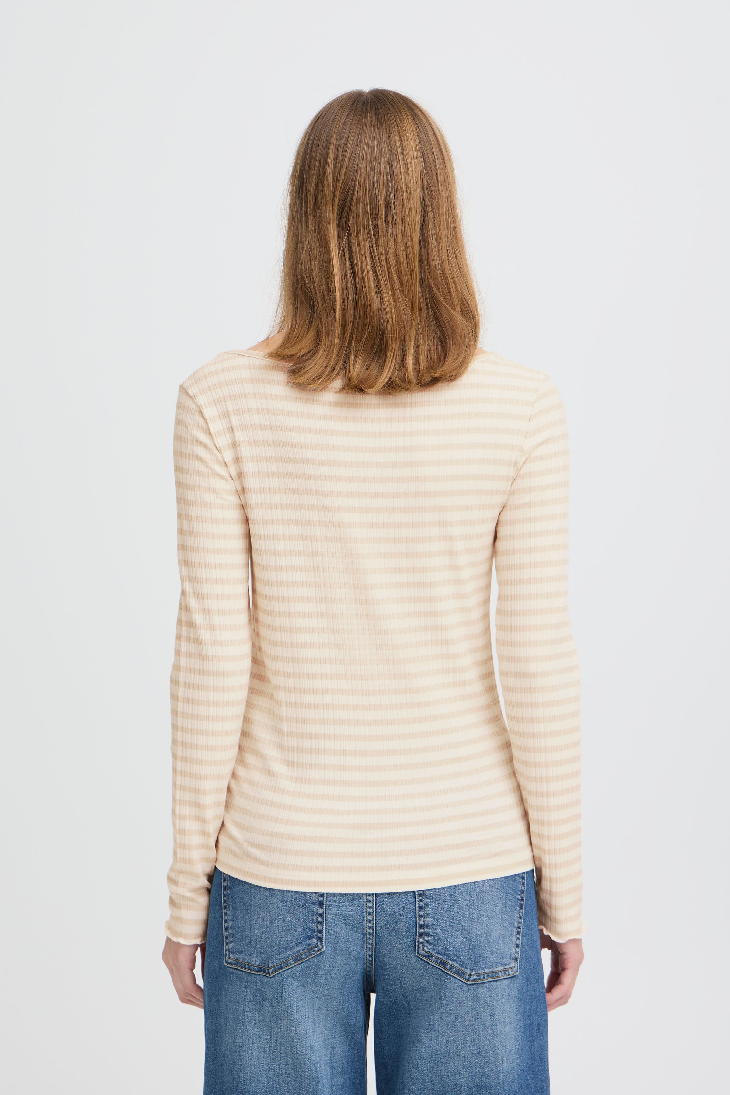 IHCELLA Langermet T-shirt LOOKBOOK BACK 20122819-900003216