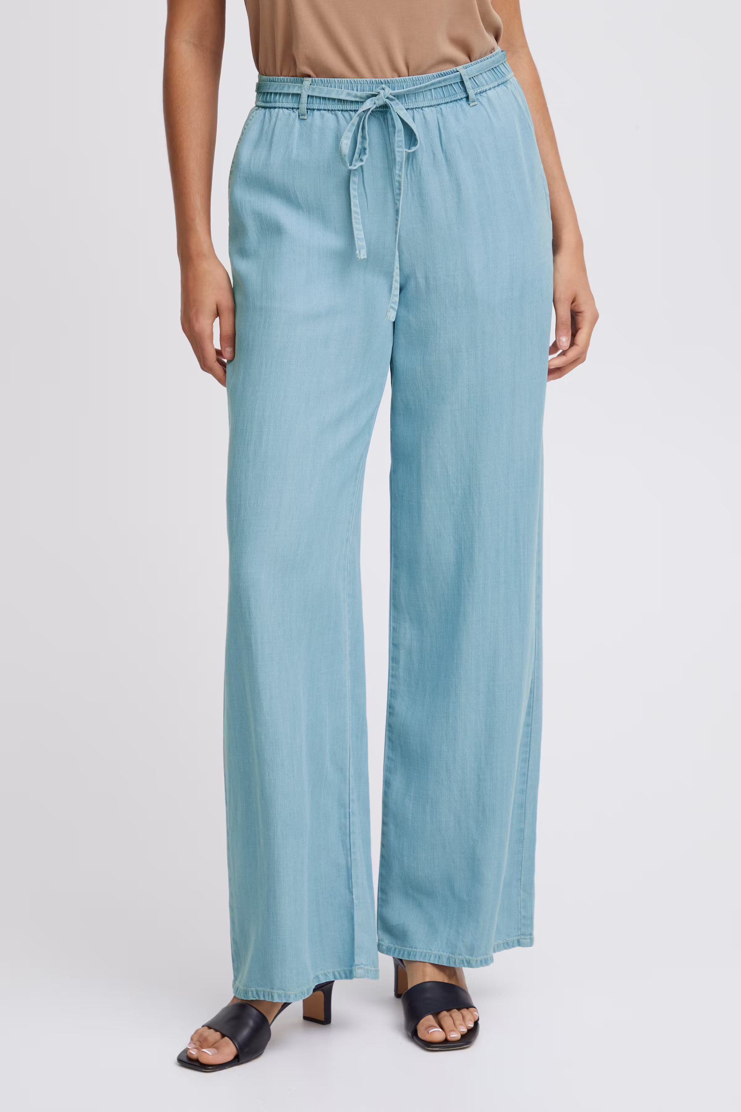 BYLANA Bukser LOOKBOOK FRONT 20814504-200460