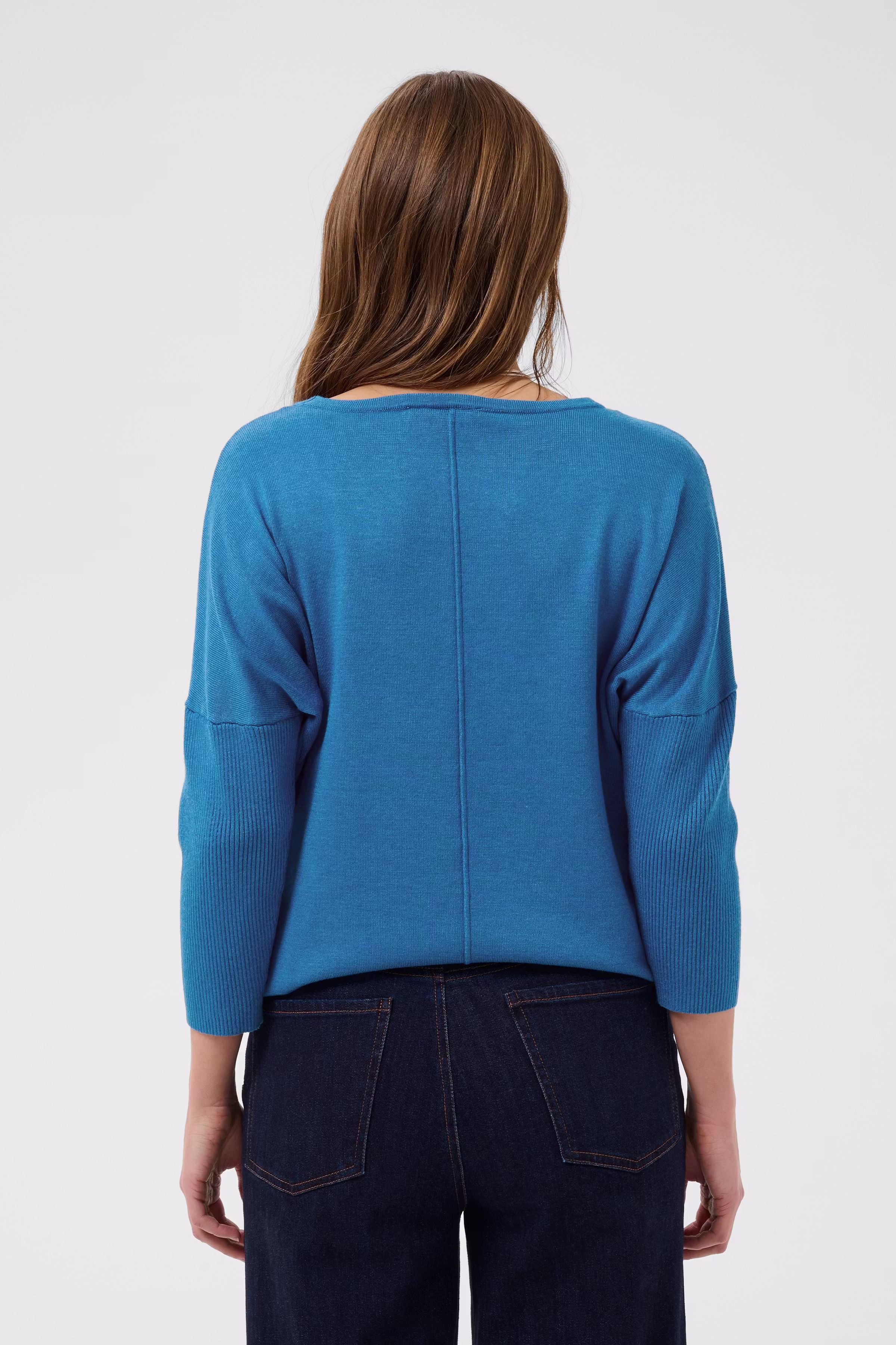 MilaSZ R-Neck Pullover LOOKBOOK BACK 30500003-1841411