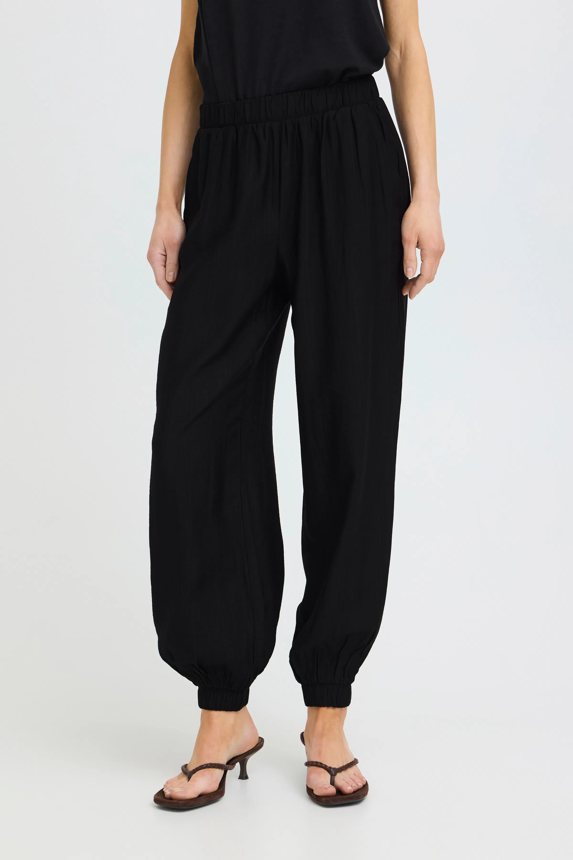 BYJOANNIE Bukser LOOKBOOK FRONT 20819216-194008