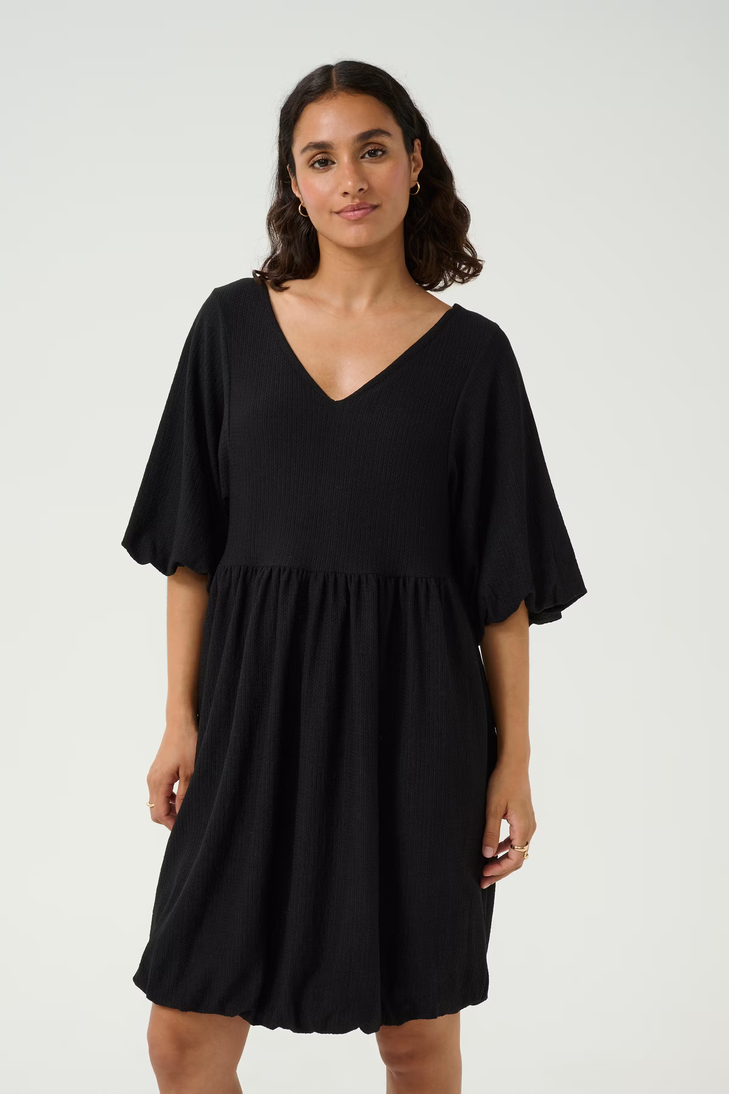 KAnani Kjole LOOKBOOK FRONT 10509833-100121