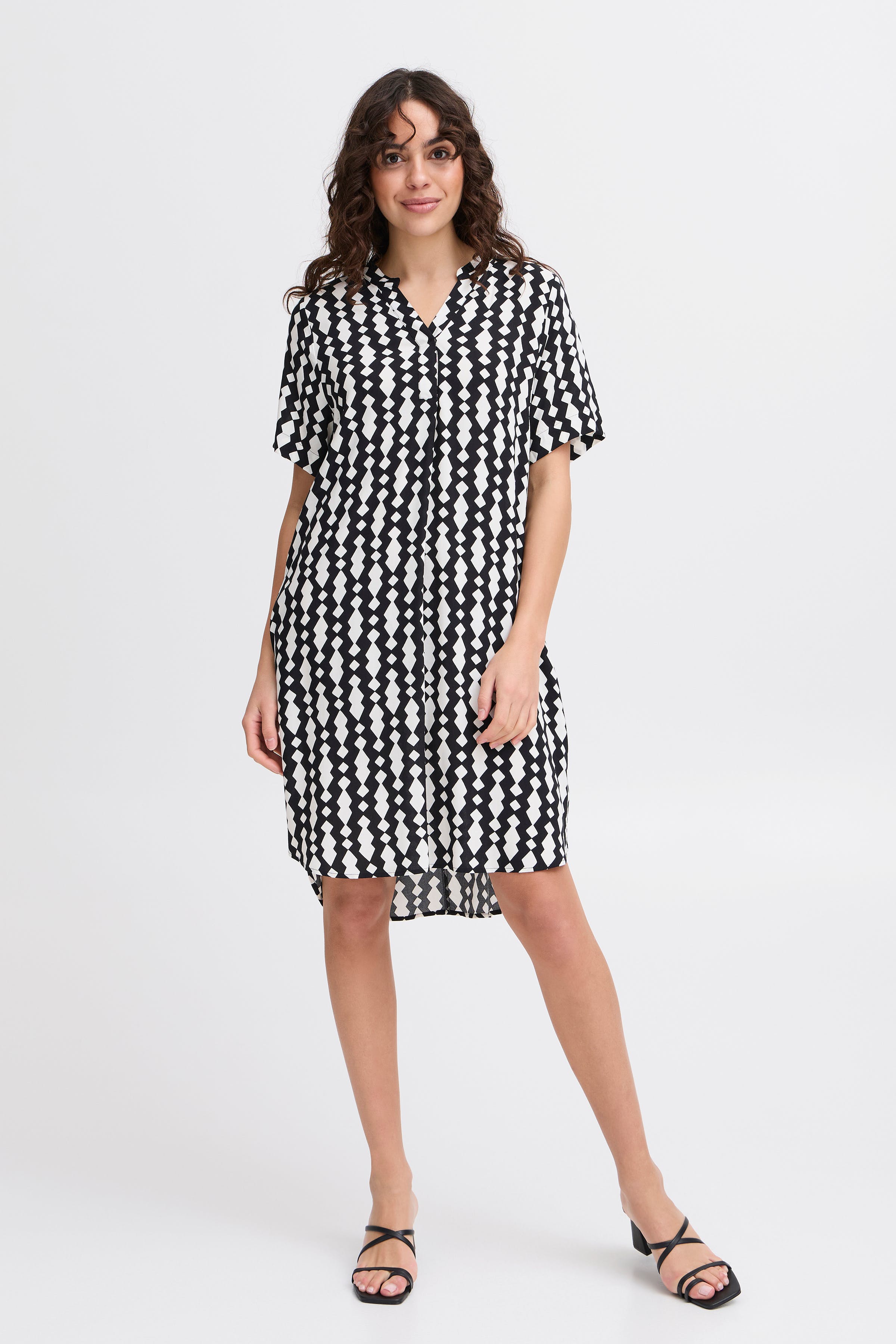 FRHEAT Tunika LOOKBOOK FRONT 20615608-204764